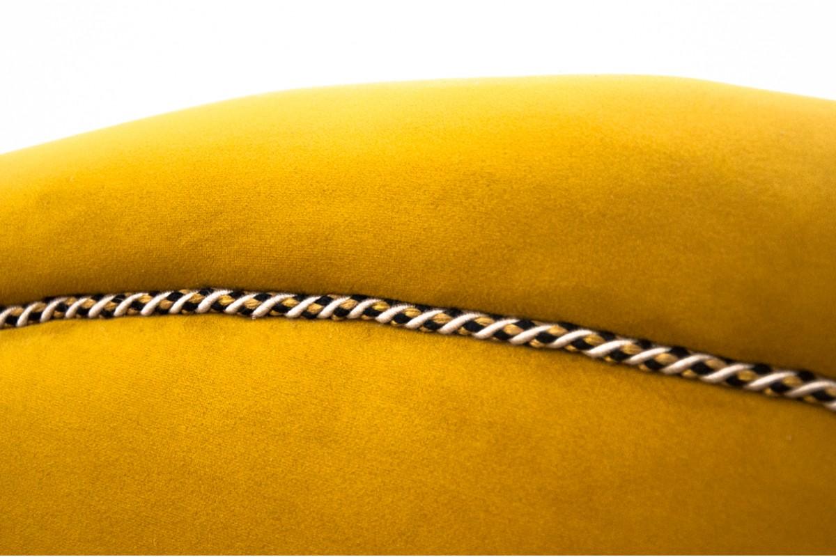 Other Unique yellow chaise longue, Northern Europe, circa 1900 For Sale