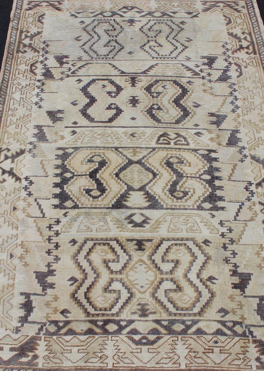 Uniquely Designed Oushak Rug in Taupe and Purple-Gray 2