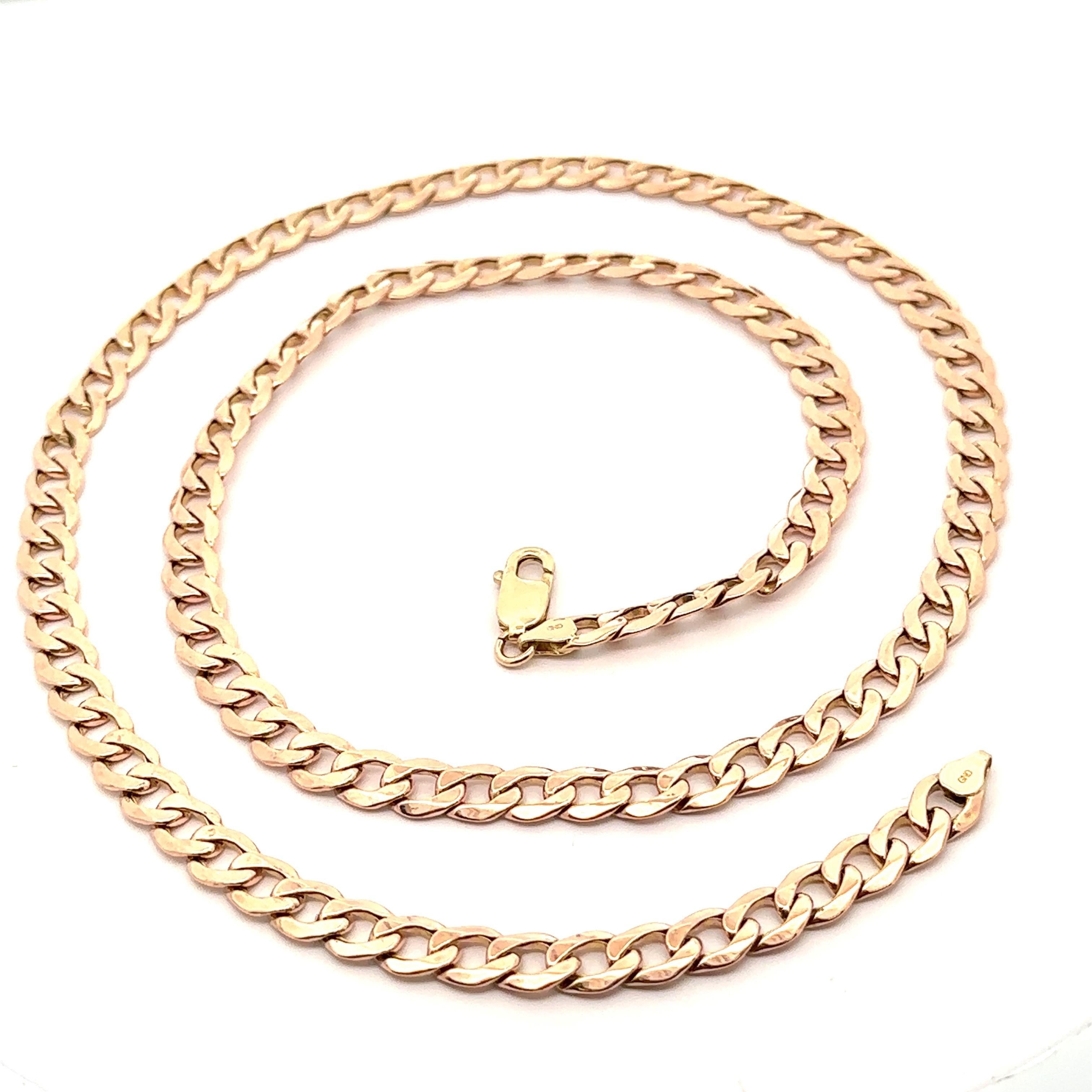 MATERIAL : Or jaune rose 10k massif 
Poids : 30.06 grammes
Type de chaîne : Maillon cubain
Longueur de la chaîne : 30 pouces
Largeur de la chaîne : 7,8 mm (environ)
Fermoir : Griffe de homard
Épaisseur : 1,9 mm
Épaisseur et largeur de la boucle :