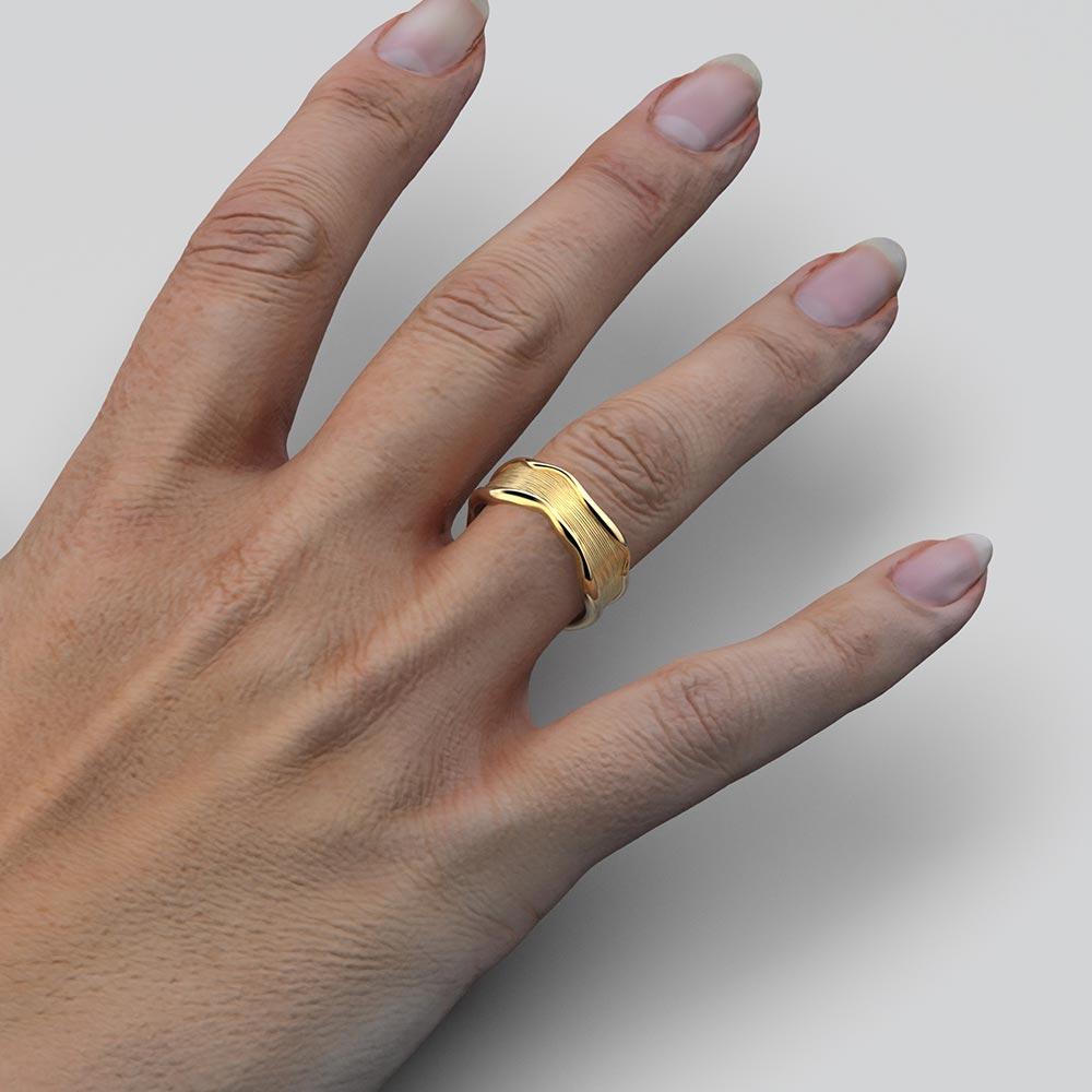 For Sale:  Unisex 14k Gold Band Ring Made in Italy by Oltremare Gioielli, Hand-Engraved. 5