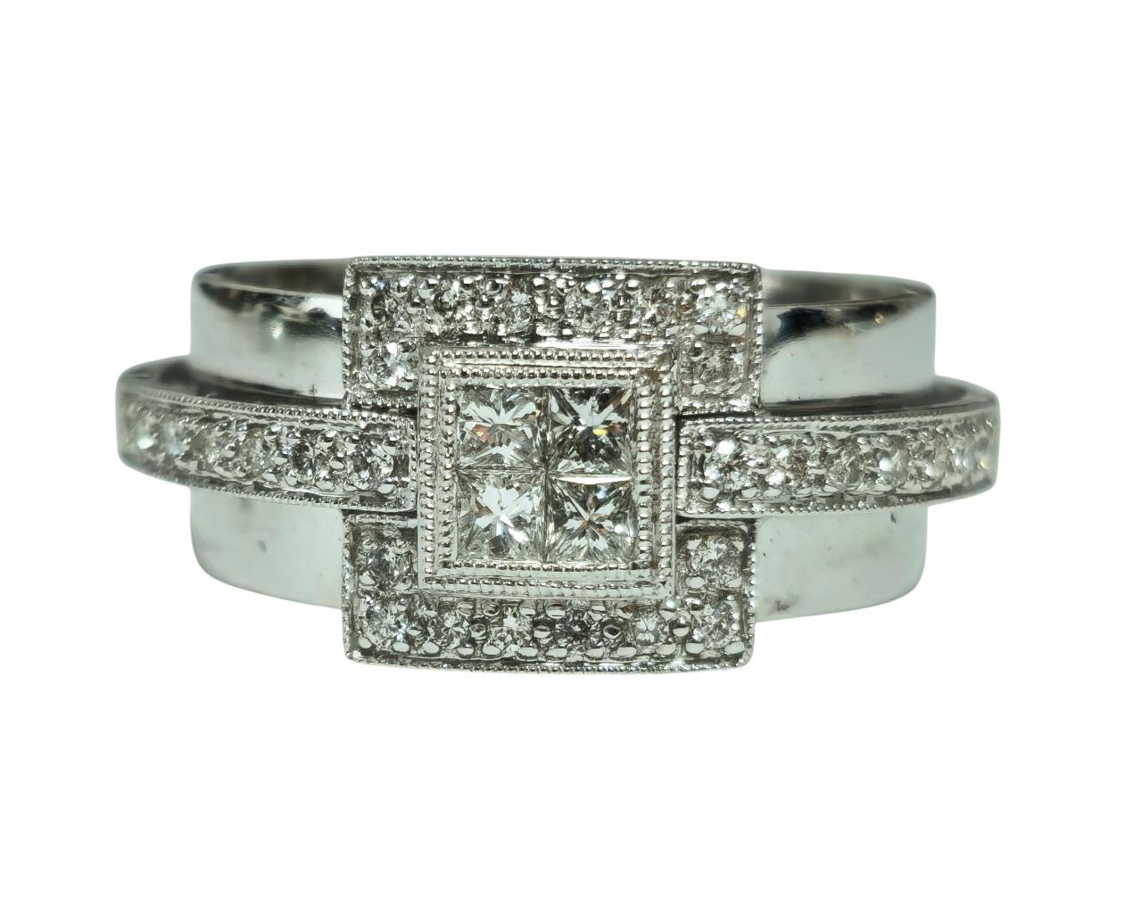 Unisex, 14K White Gold & 1.00ct Diamond Ring For Sale 1