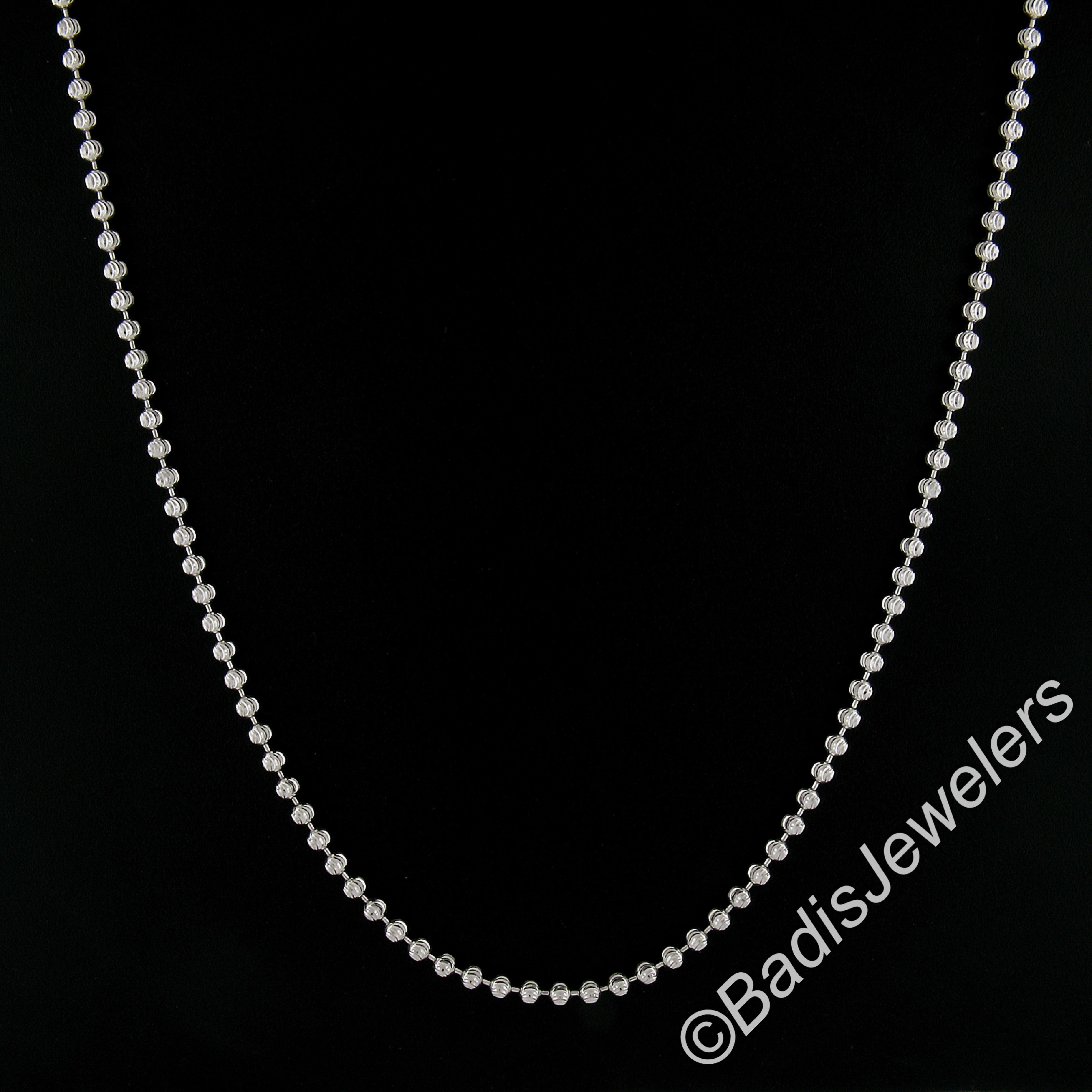Collier unisexe en or blanc 14k de 28