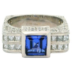 Bague unisexe en or blanc 14 carats recouverte de pierres bleues et de diamants