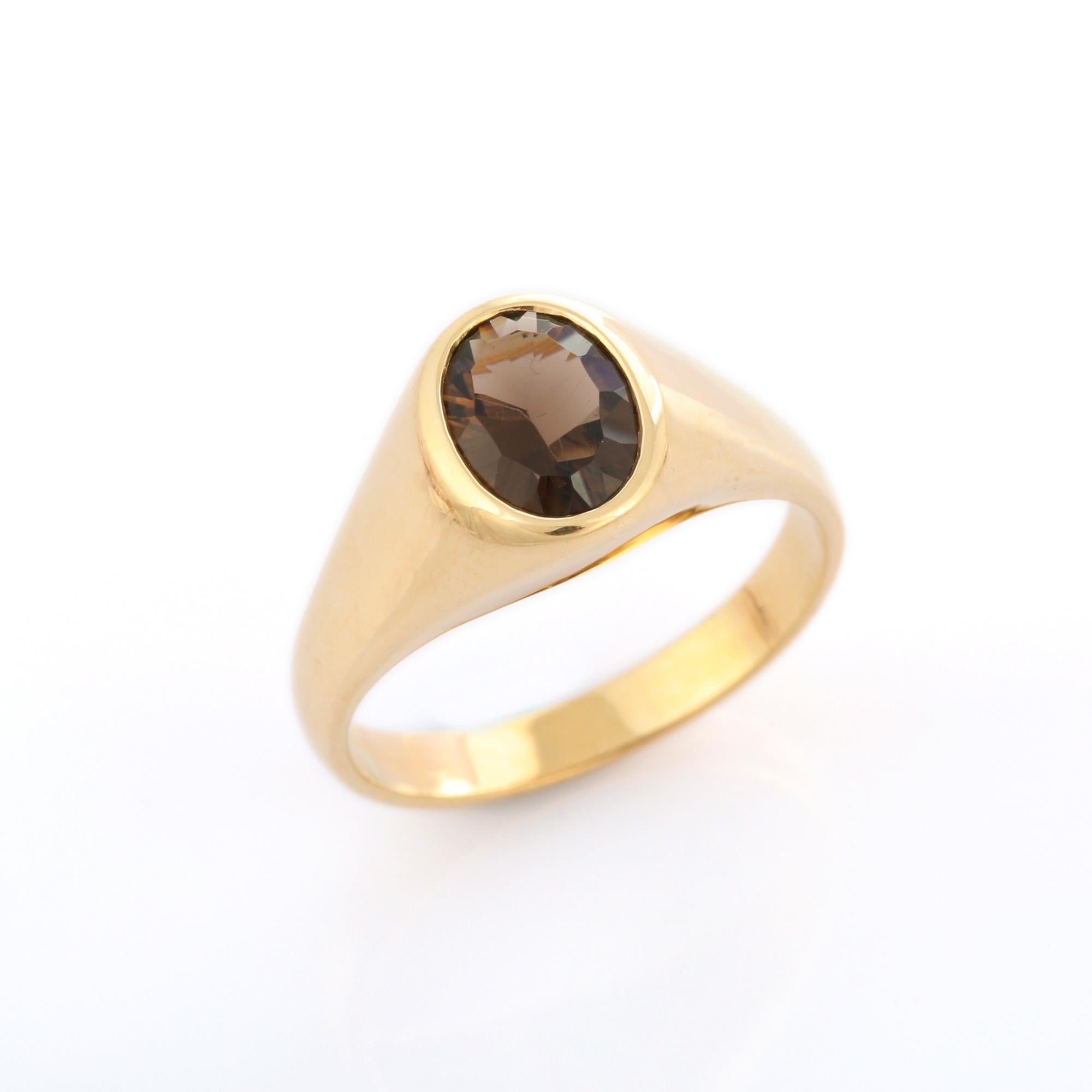 For Sale:  Unisex 14K Yellow Gold Smoky Topaz Gemstone Ring 6