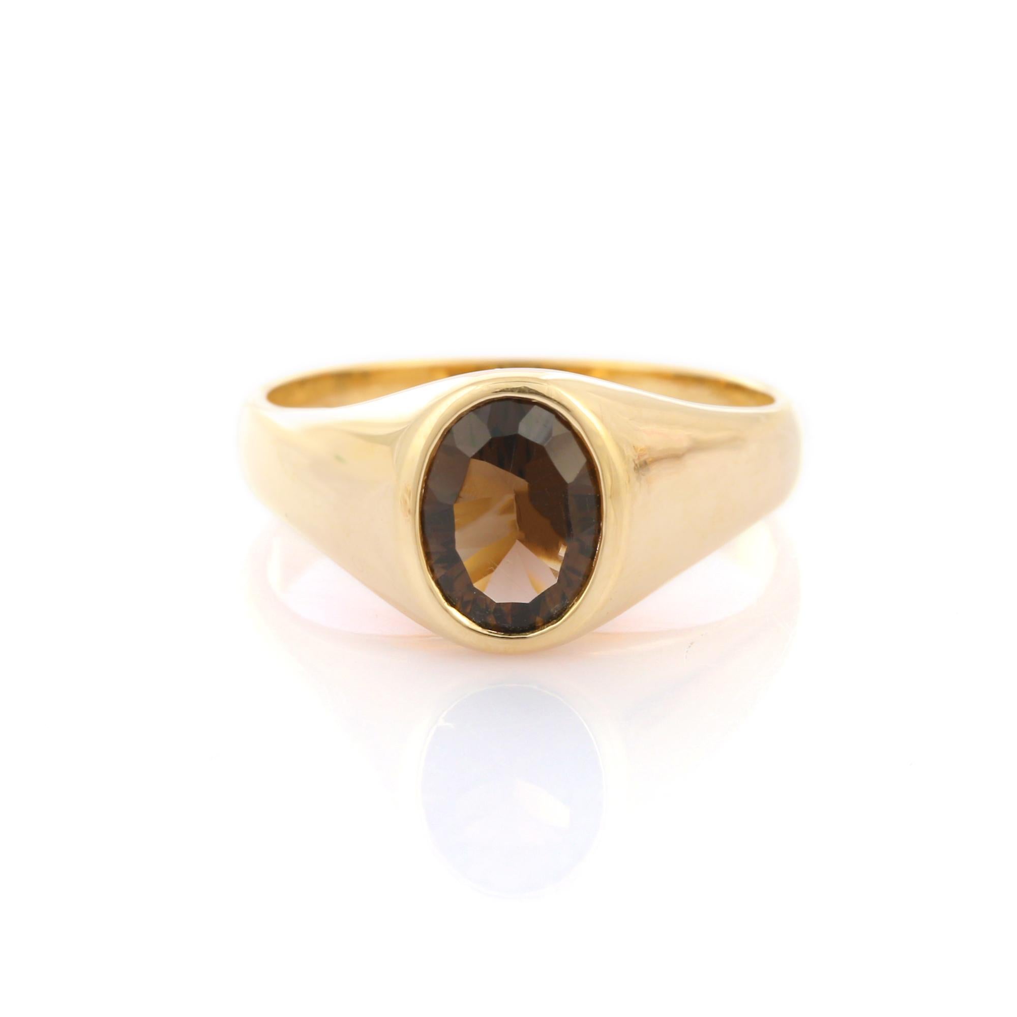 For Sale:  Unisex 14K Yellow Gold Smoky Topaz Gemstone Ring 8