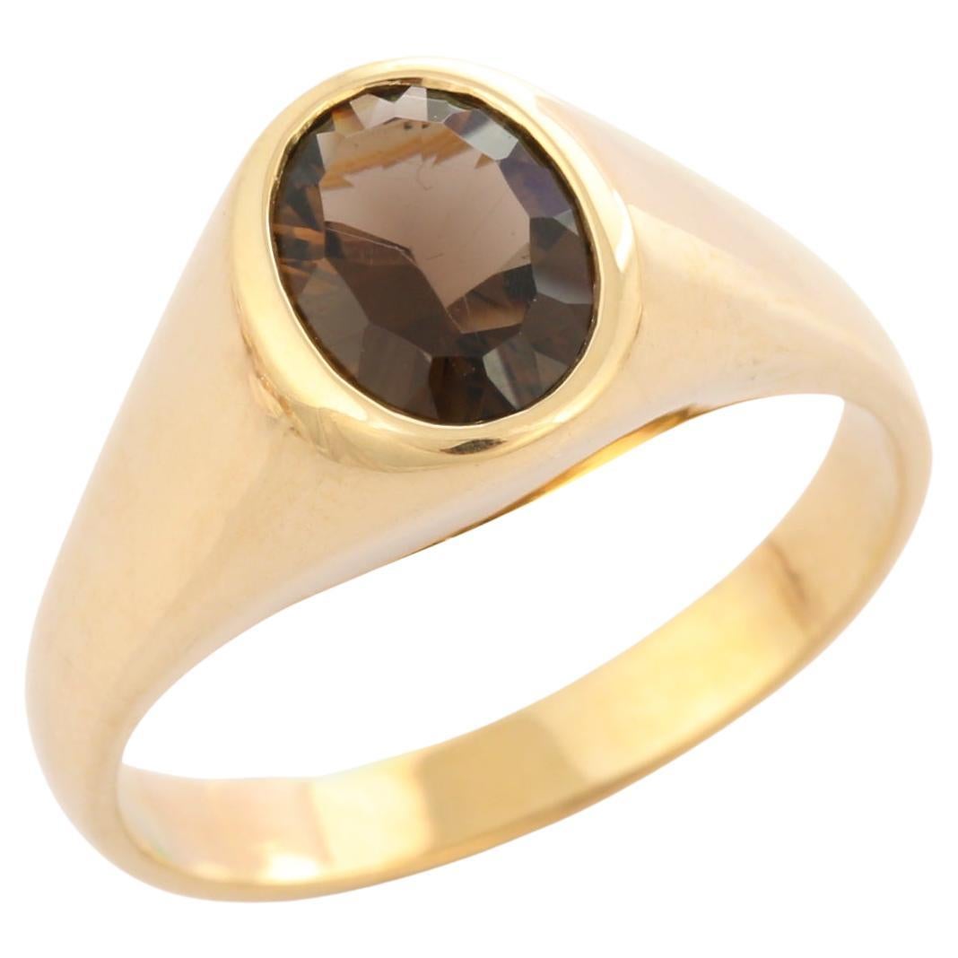 For Sale:  Unisex 14K Yellow Gold Smoky Topaz Gemstone Ring