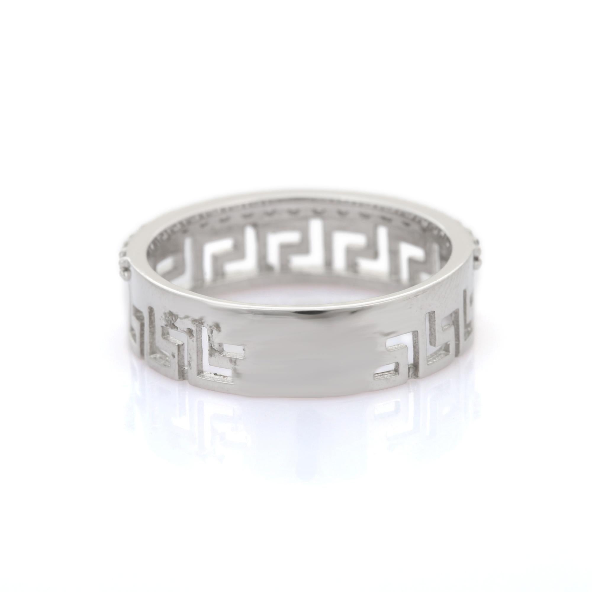 For Sale:  Unisex 18K White Gold Geometrical Diamond Band Ring, Wedding Band Ring 4