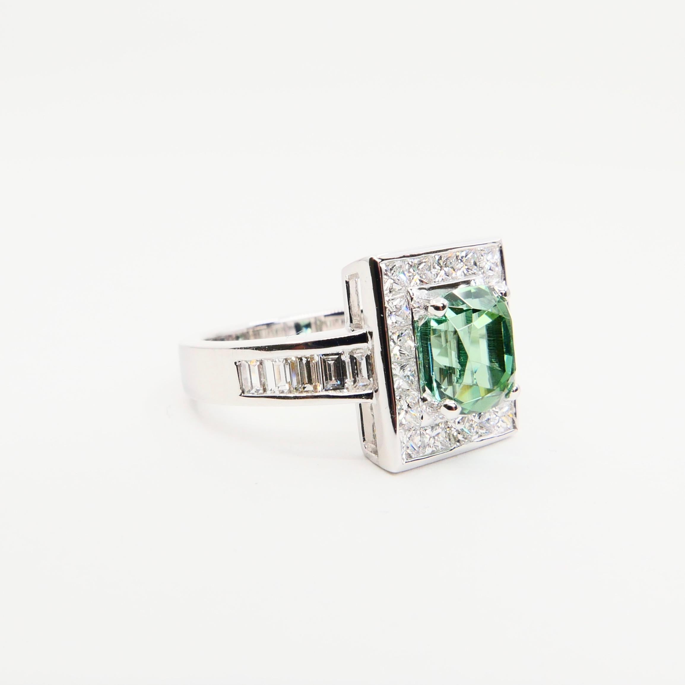 Unisex, 2.02 Carat Mint Green Tourmaline and Diamond Cocktail Ring In New Condition In Hong Kong, HK