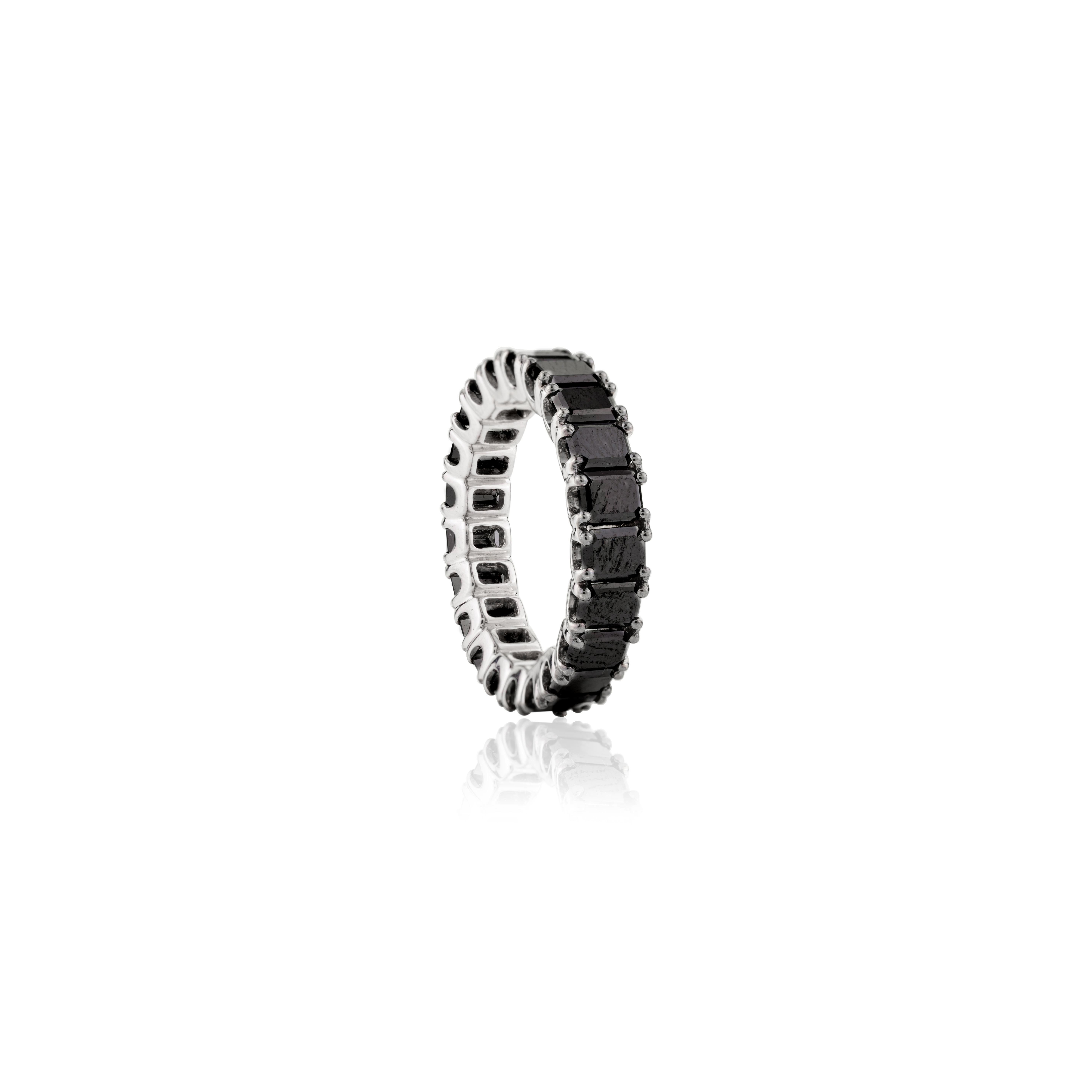 For Sale:  Unisex 4.91 Carat Black Diamond Eternity Band Ring in 18k Solid White Gold 8