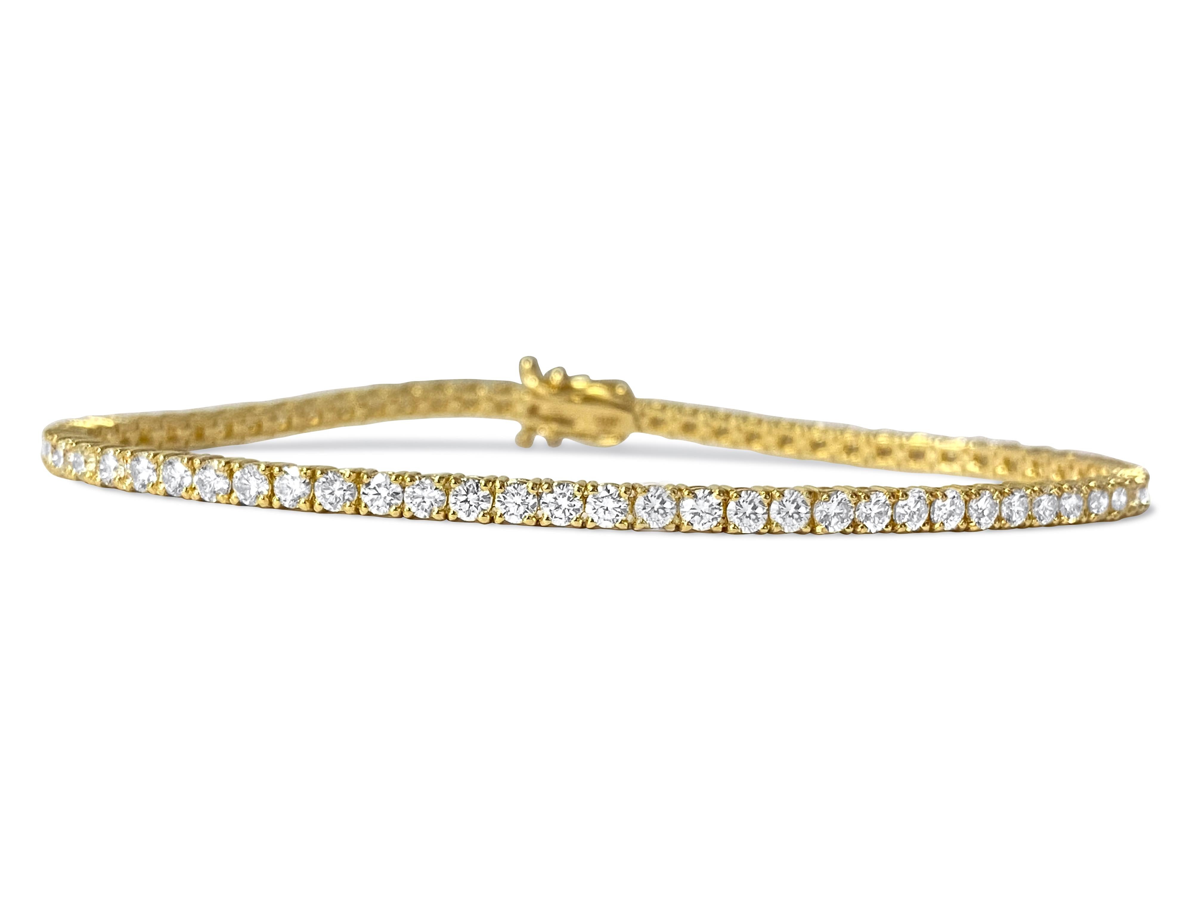 Bracelet tennis unisexe avec diamants VVS de 5,00 carats Excellent état - En vente à Miami, FL