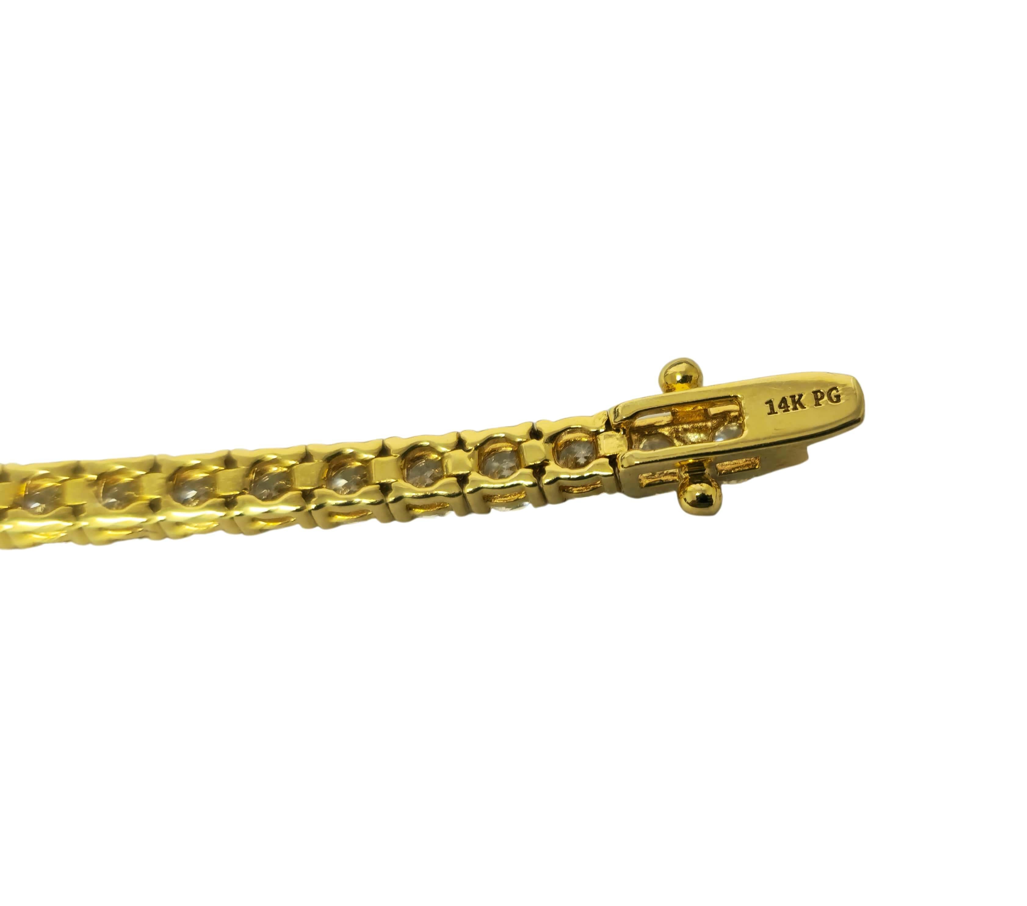 Unisex 6.00ct Diamond 14k Yellow Gold Tennis Bracelet In Excellent Condition For Sale In Miami, FL