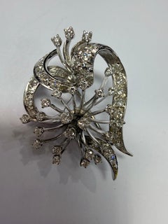 Unisex Antique Diamond brooch 14KT gold, 9 grams, year unknown