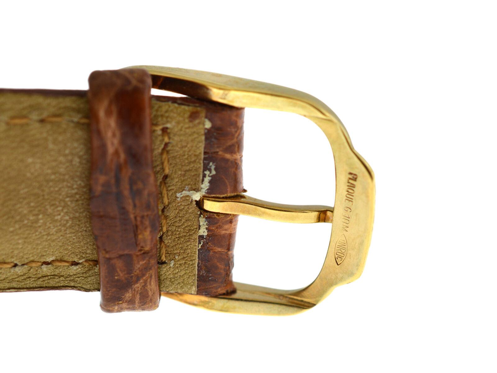 Unisex Baume & Mercier Riviera 87012.1 18 Karat Gold Diamond Quartz Watch For Sale 1