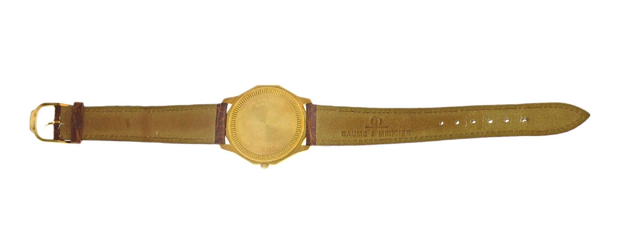 Unisex Baume & Mercier Riviera 87012.1 18 Karat Gold Diamond Quartz Watch For Sale 3