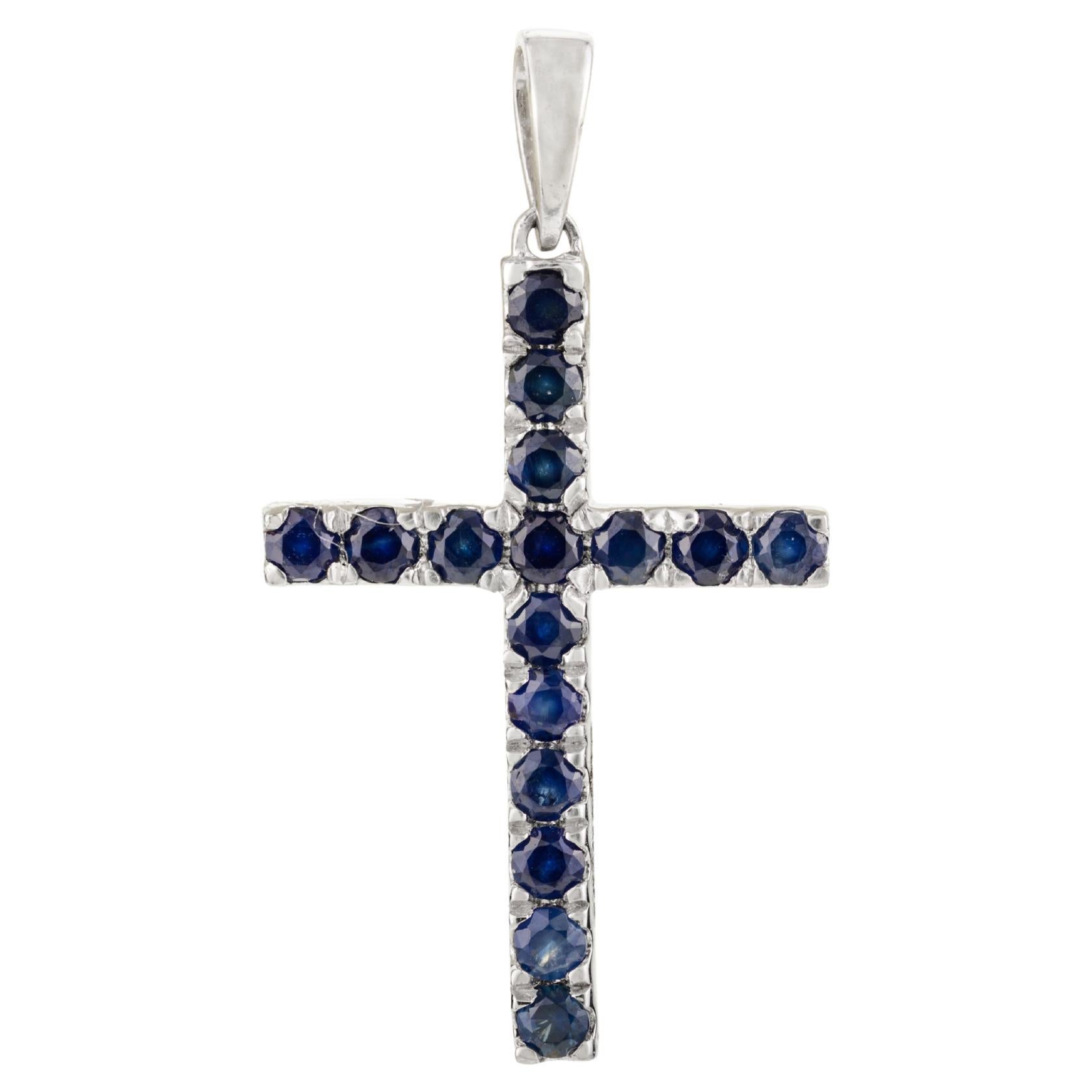Colgante unisex en forma de cruz de zafiro azul de oro blanco de 14 quilates Regalo para San Valentín en venta
