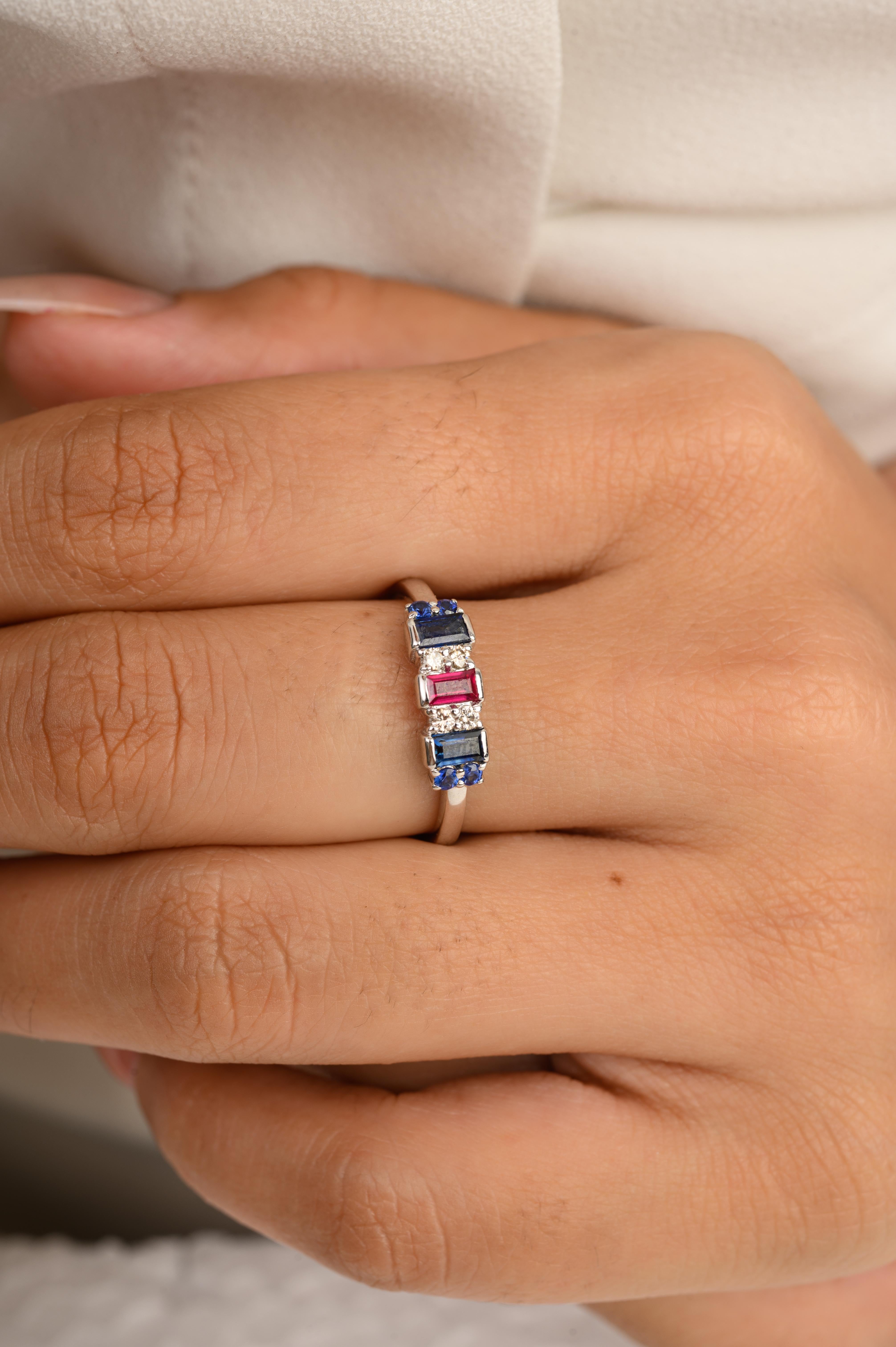 Im Angebot: Blauer Saphir Rubin und Diamant Hochzeit Band Ring Geschenk in 14k Solid White Gold () 6