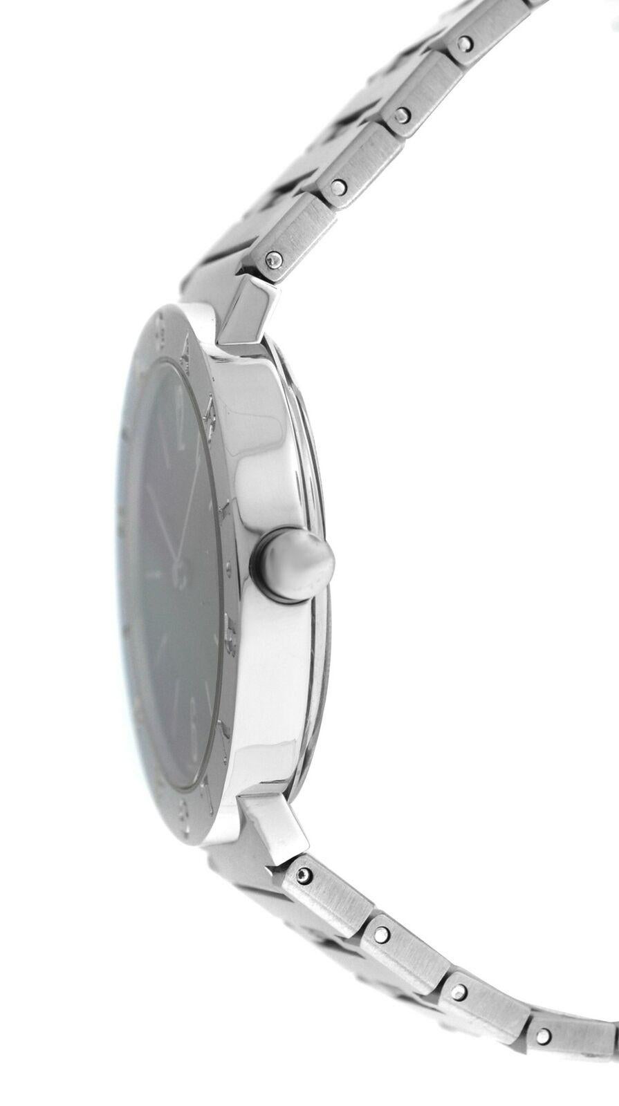 Brand	Bvlgari
Model	BB33SS
Gender	Unisex
Condition	Pre-owned
Movement	Swiss Quartz
Case Material	Stainless Steel 
Bracelet / Strap Material	
Stainless Steel

Clasp / Buckle Material	
Stainless Steel

Clasp Type	Deployment
Bracelet / Strap width	20