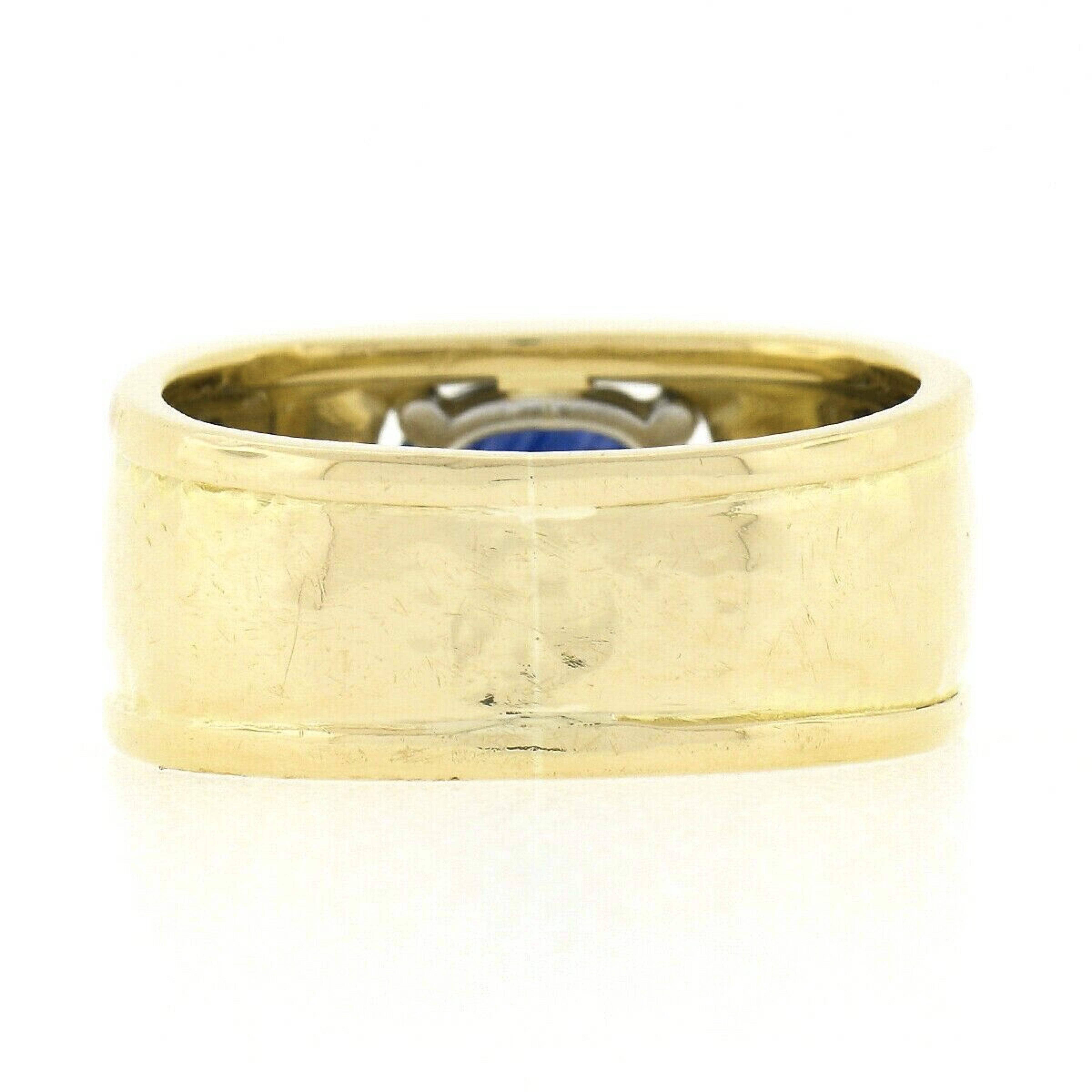 Unisex Cavelti 18K Gold GIA Royal Blue Sapphire Solitaire Hammered Band Ring 3
