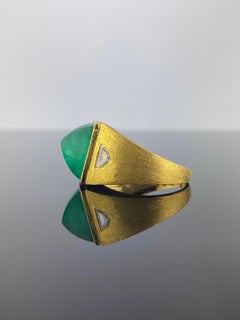 Unisex Certified 8.75 Carat Colombian Emerald and Diamond Signet Ring