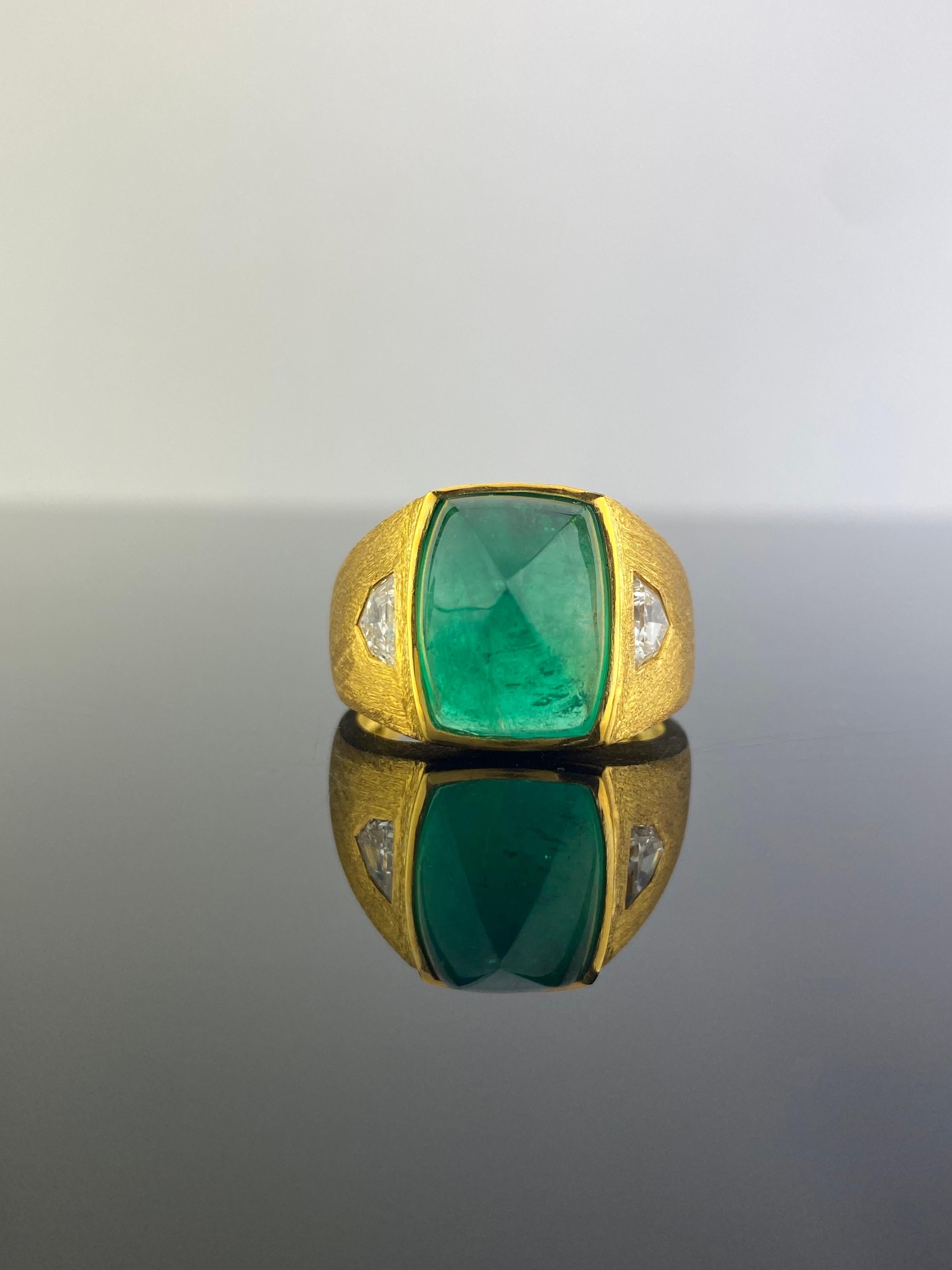 Sugarloaf Cabochon Unisex Certified 8.75 Carat Colombian Emerald and Diamond Signet Ring For Sale