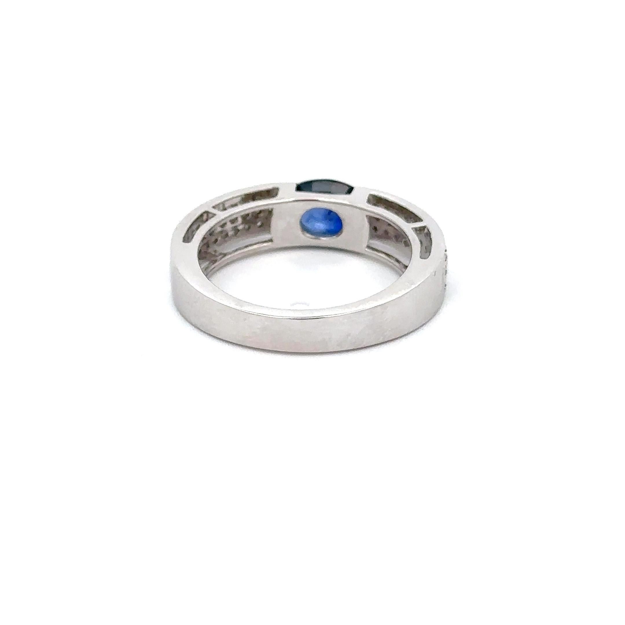 For Sale:  Unisex Blue Sapphire Diamond Engagement Band Ring in 18k Solid White Gold 7