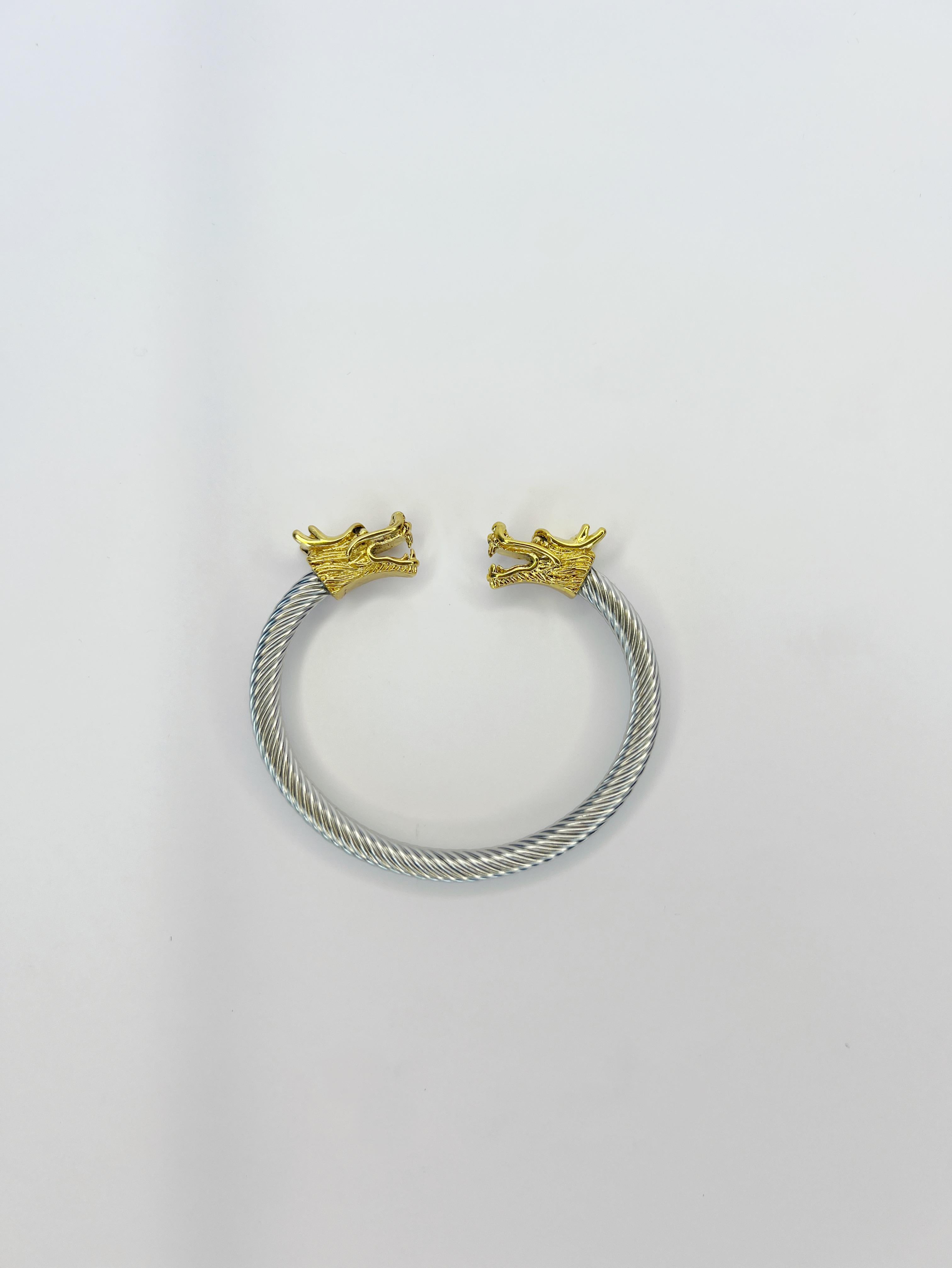 Bracciale unisex con drago In condizioni Nuovo in vendita a BOGOTÁ, CO