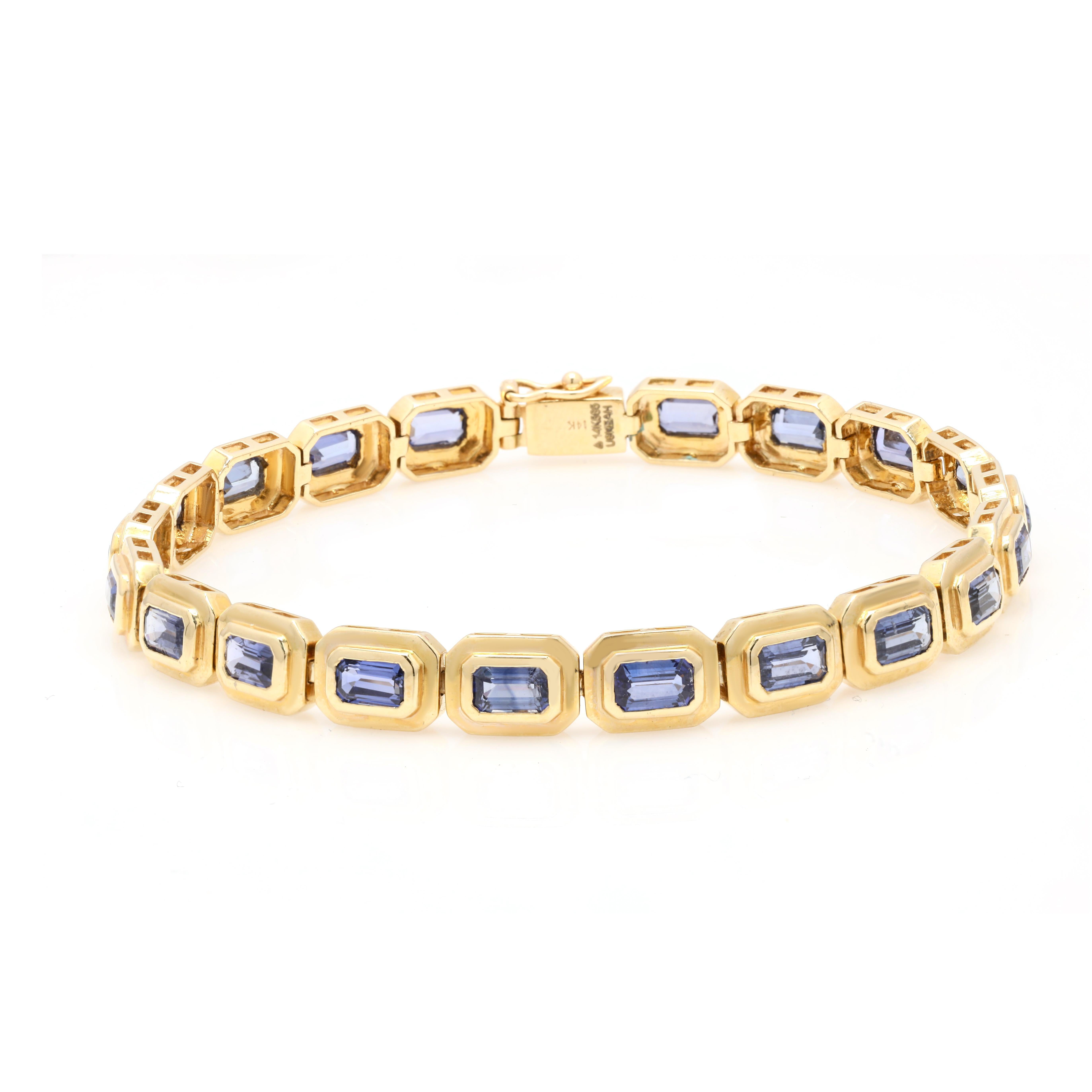Contemporary 6.01 Carat Genuine Tanzanite Tennis Bracelet in Solid 14K Yellow Gold For Sale