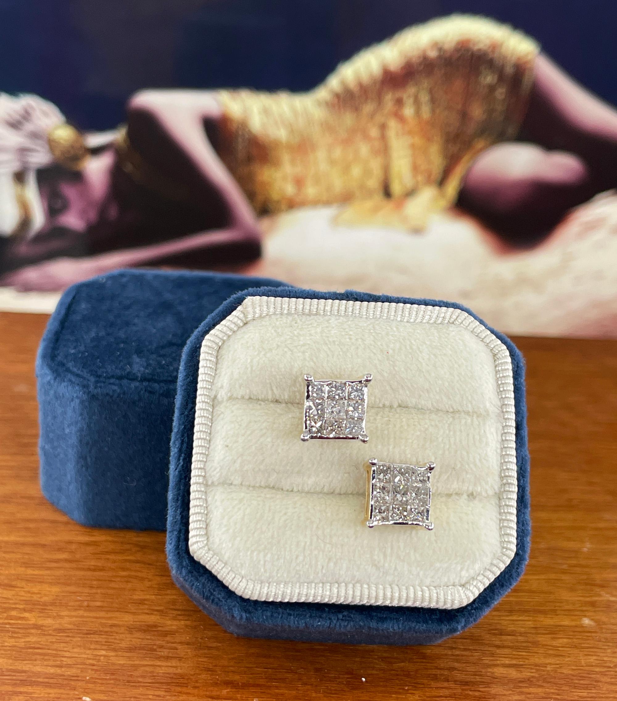 Unisex Invisible Set 1.50ctw Princess Cut Diamond Vintage Stud-Earrings 14K Gold For Sale 9