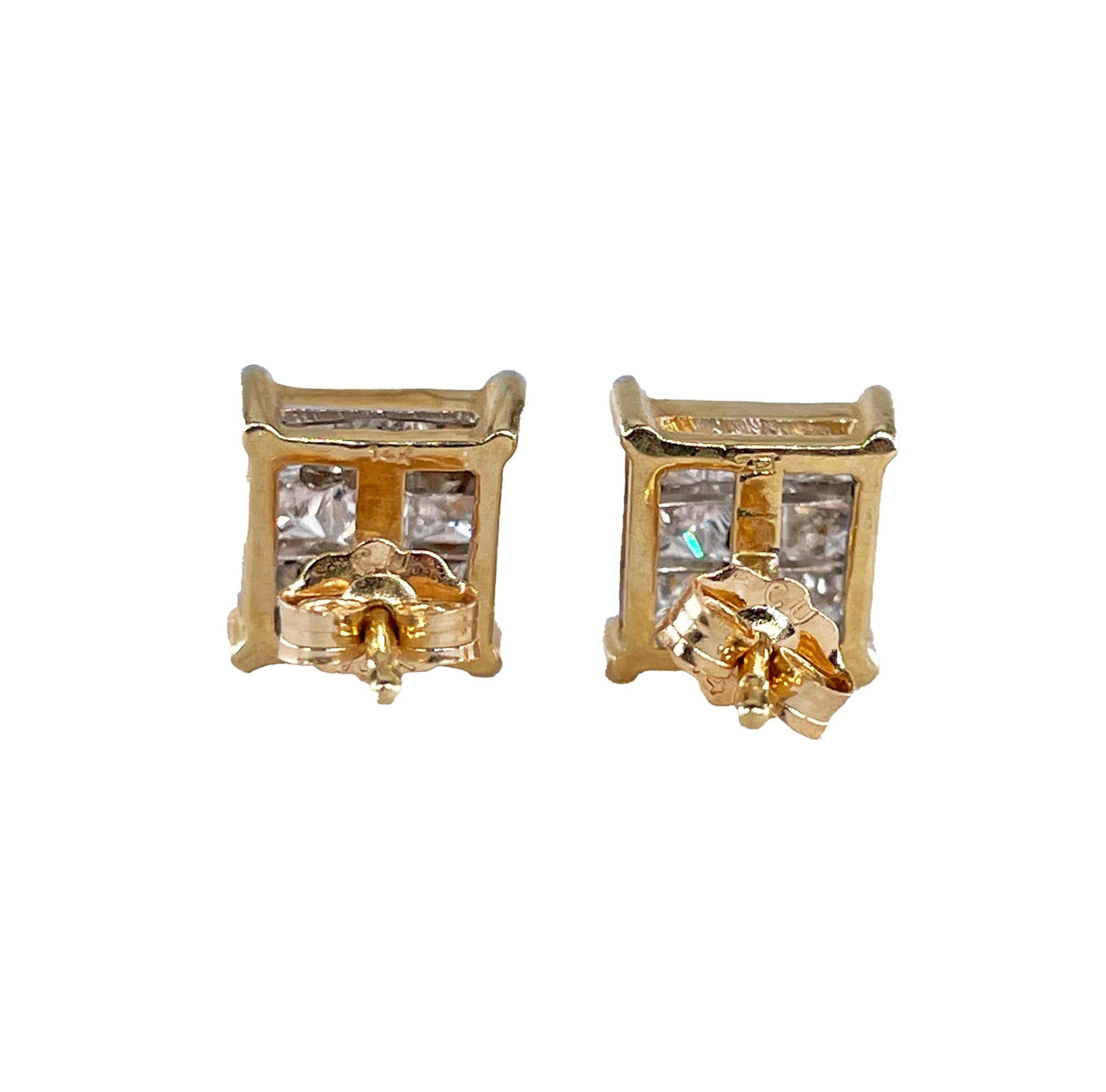 Unisex Invisible Set 1.50ctw Princess Cut Diamond Vintage Stud-Earrings 14K Gold In Good Condition For Sale In New York, NY