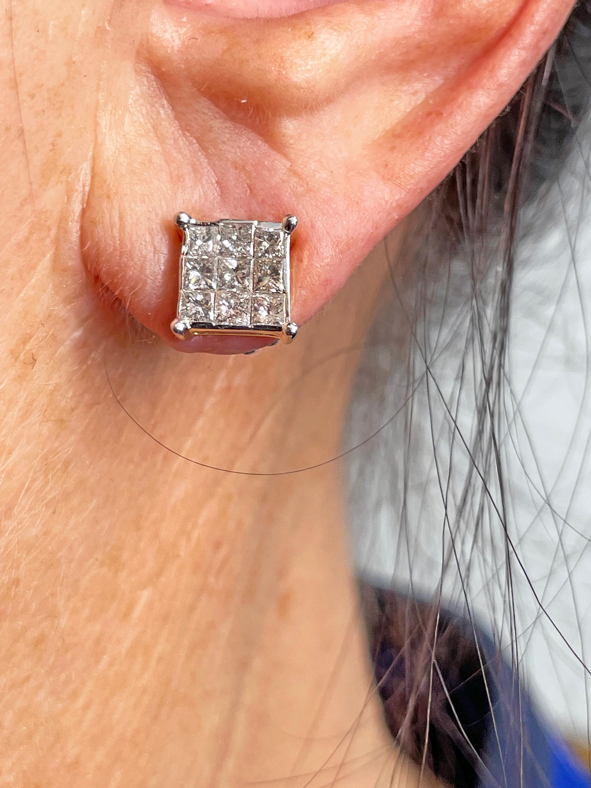 Unisex Invisible Set 1.50ctw Princess Cut Diamond Vintage Stud-Earrings 14K Gold For Sale 5