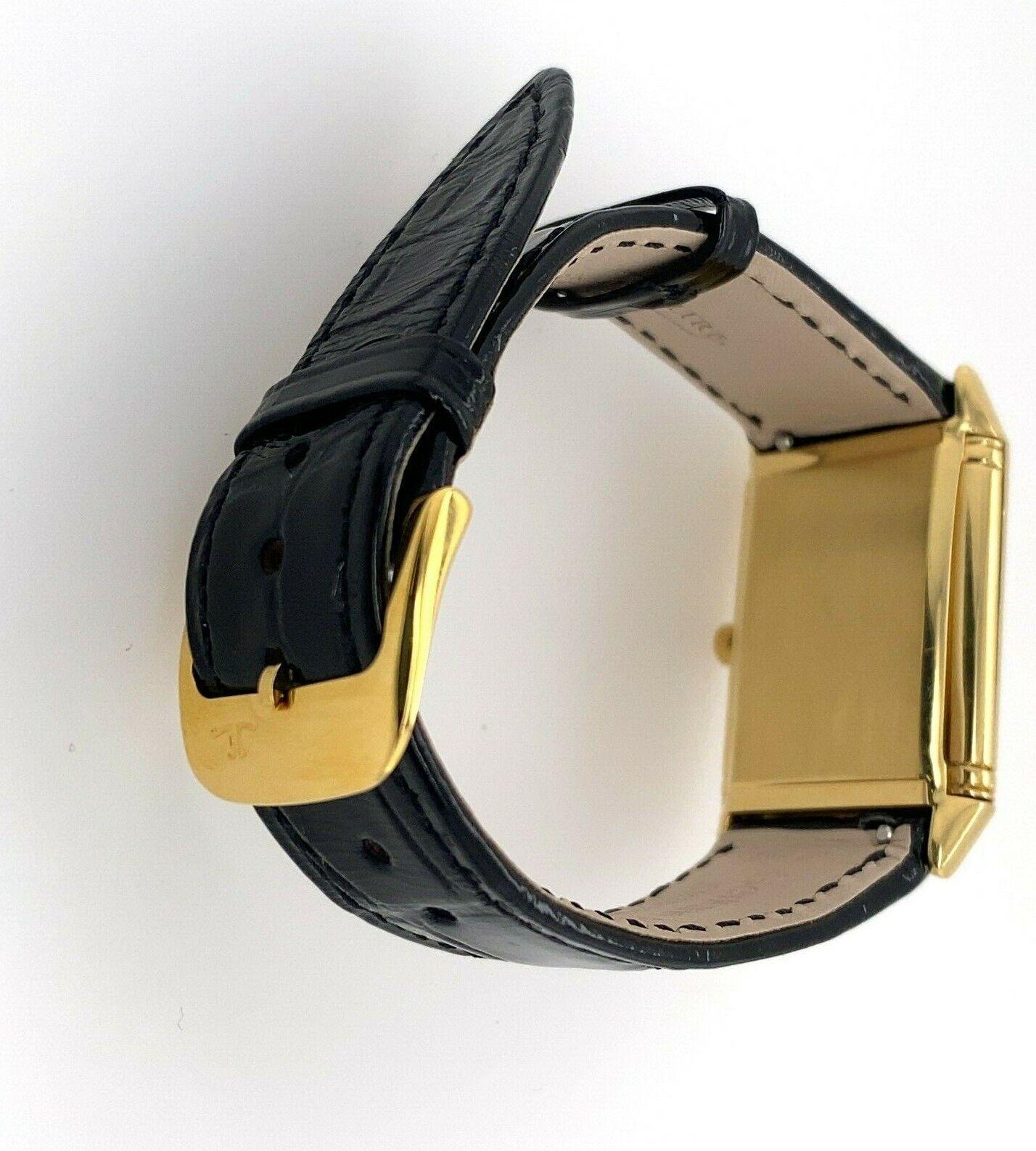 Unisex Jaeger-Le Coultre Reverso Classique Watch S18421 in 18ct Yellow Gold 1