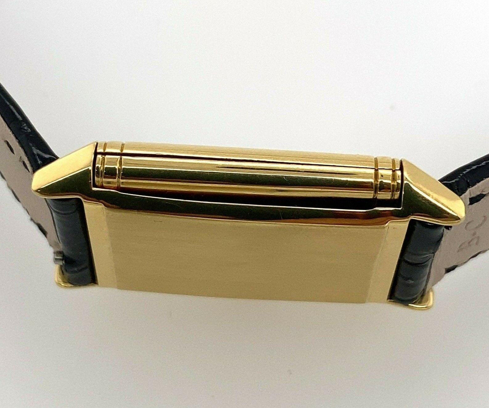 Unisex Jaeger-Le Coultre Reverso Classique Watch S18421 in 18ct Yellow Gold 2