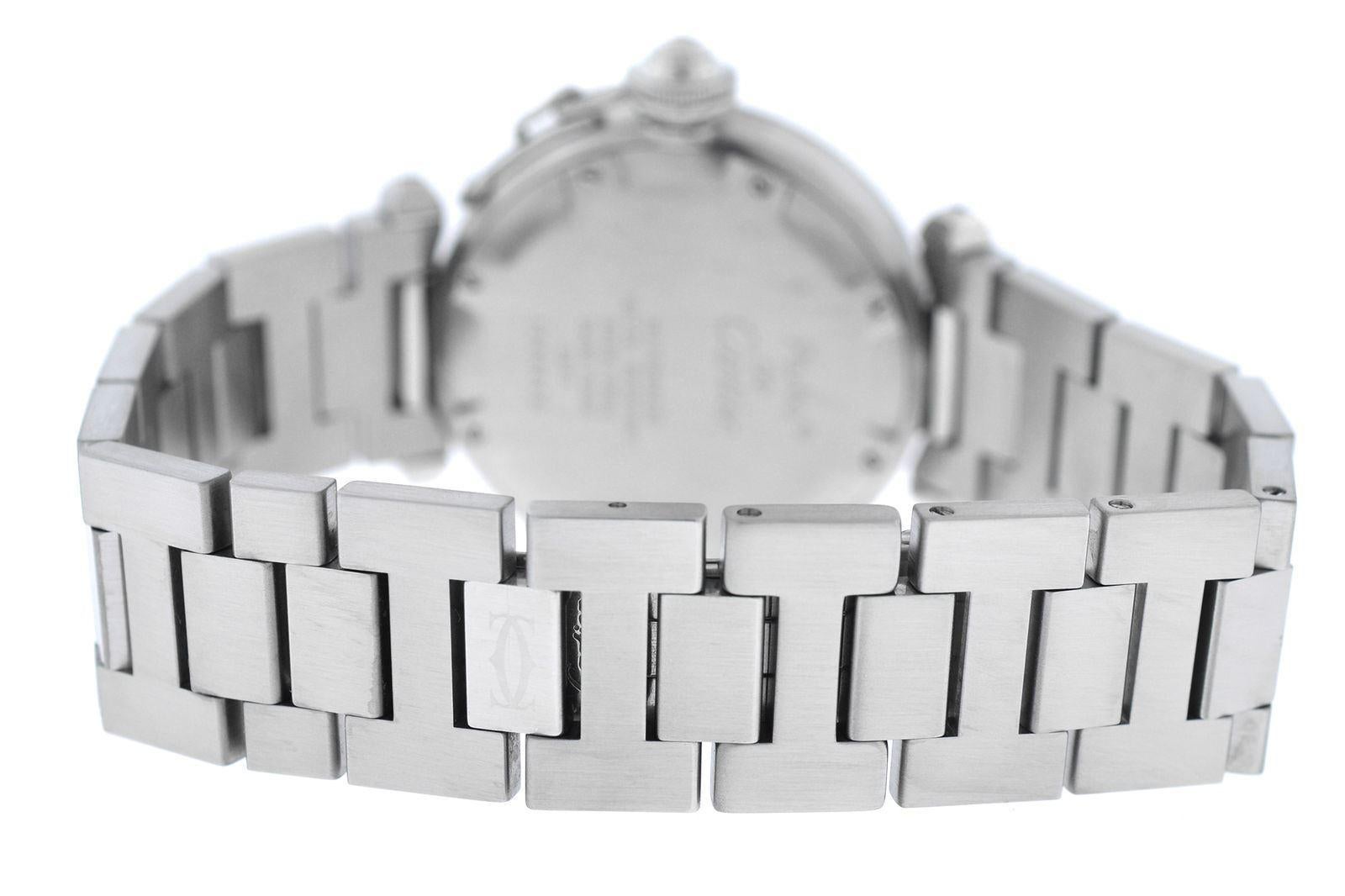 Unisex Midsize Cartier Pasha GMT Steel Date Automatic Watch For Sale 3