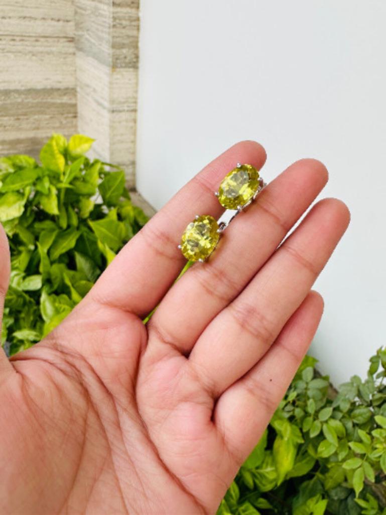Modern Unisex Natural Peridot Cufflinks Crafted in .925 Sterling Silver 