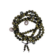 Unisex Phoebe Cat Wood Necklace with Multi-Pearl Charms