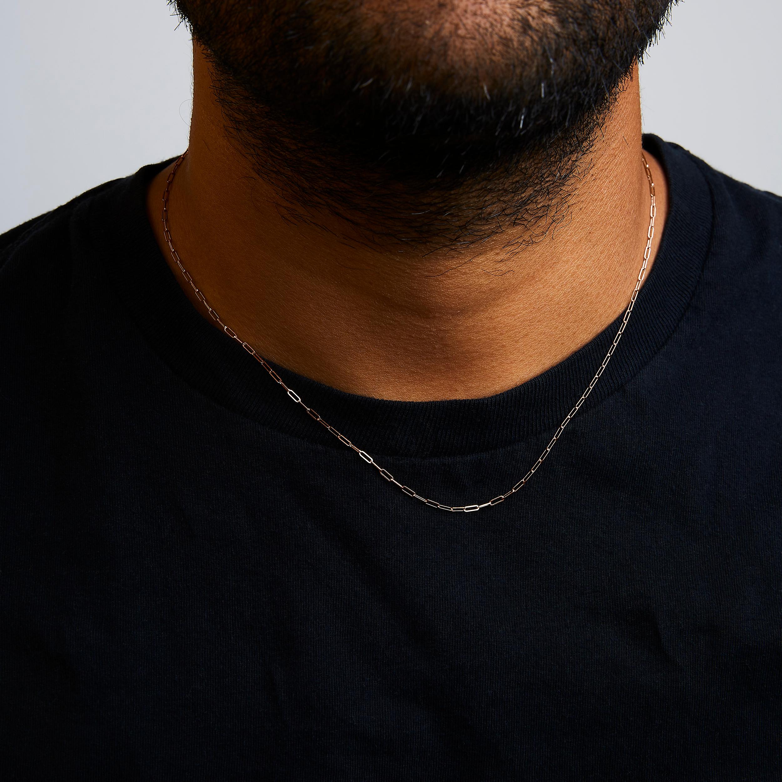 Unisex Solid 14K Rose Gold 1.5mm Paperclip Chain Necklace - 18 Inches In New Condition For Sale In New York, NY