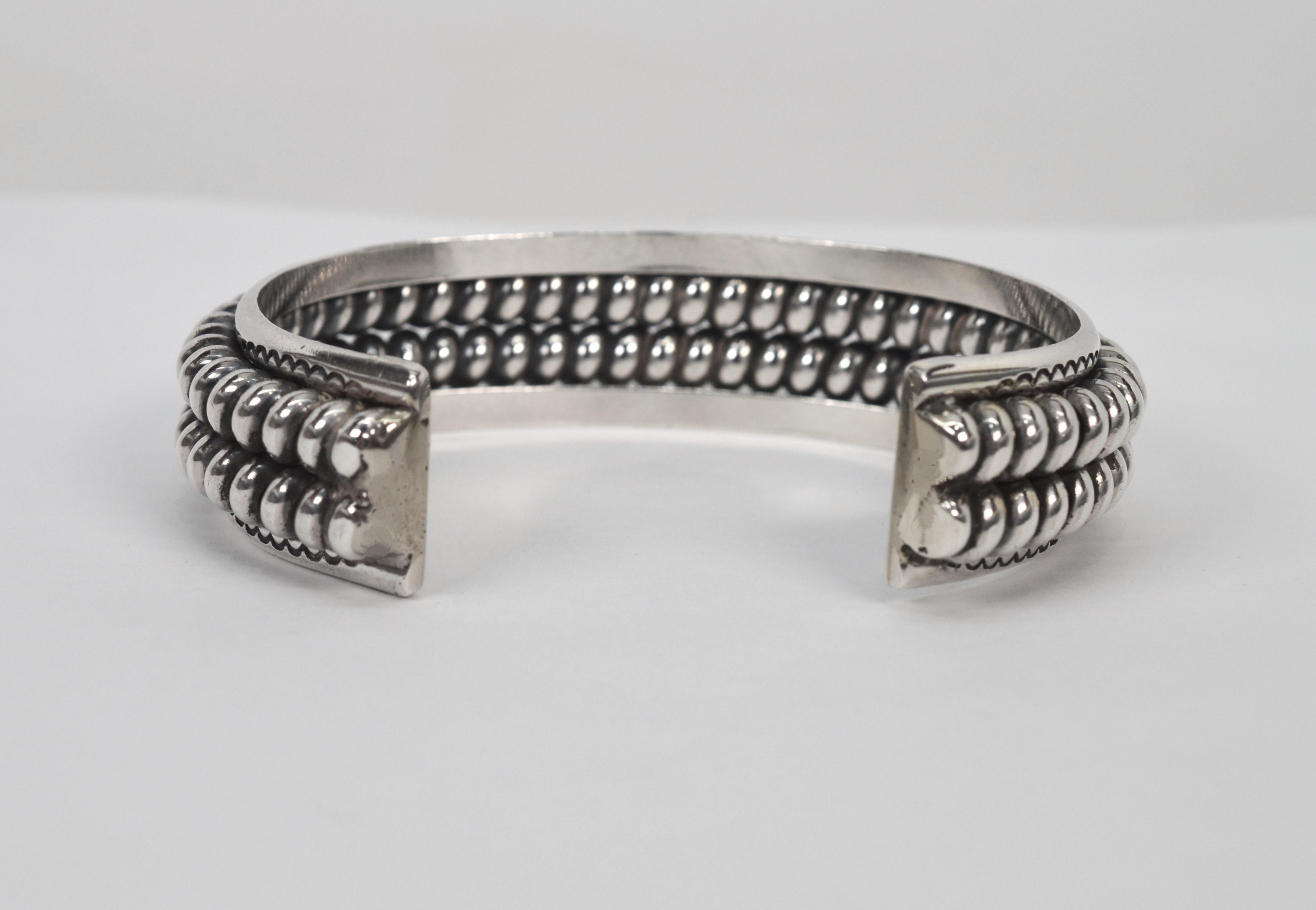Unisex Sterling Silver Navajo Cuff  Bracelet In Good Condition In Mount Kisco, NY