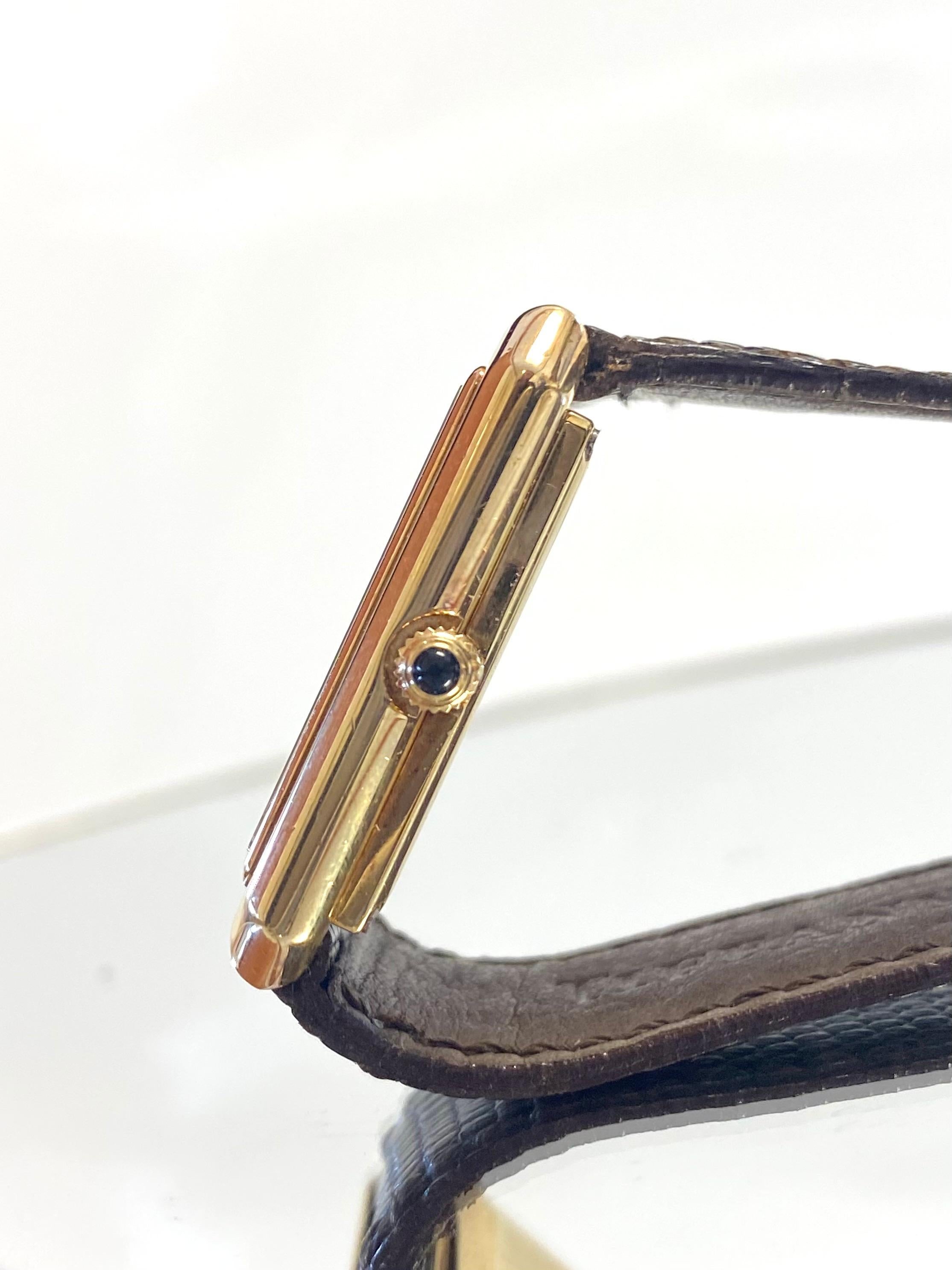 unisexe Tiffany & Co. Montre rectangulaire en or 18 carats avec bracelet en cuir d'origine Unisexe en vente