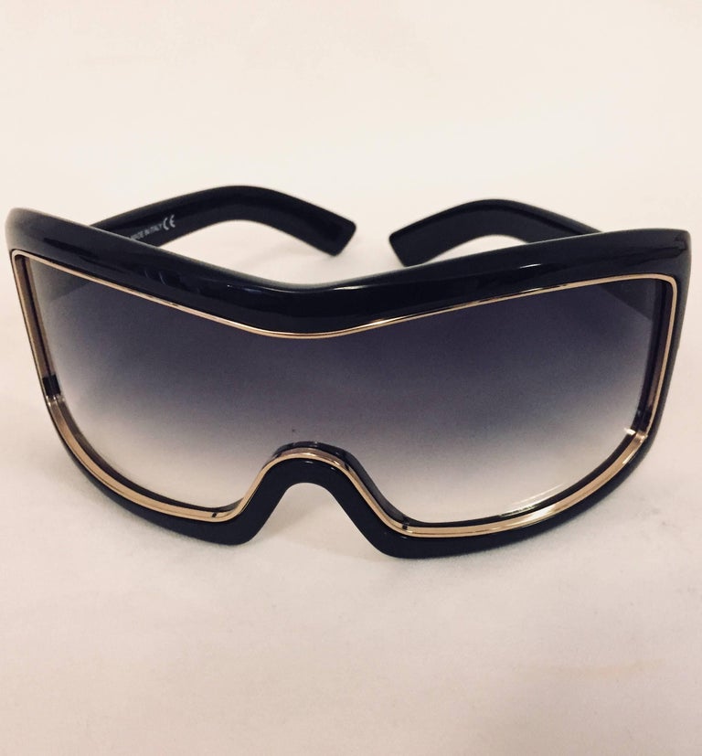 Olga 305 best sale tom ford sunglasses
