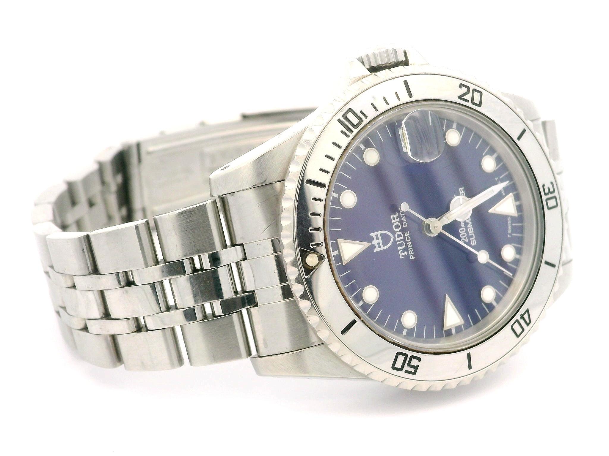 Relojero:	Tudor
Movimiento:	Swiss Made - Automático - Bobinado automático
Material:	Acero inoxidable
Peso:	98,1 gramos
Tamaño de la caja:	36 mm (sin incluir la corona)
Altura de la caja:	44,2 mm (de orejeta a orejeta)
Longitud de la pulsera:	Se