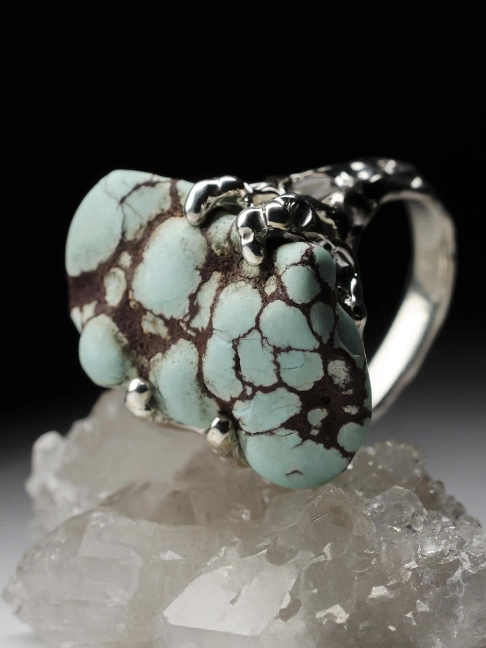 Anello unisex in argento al turchese Nature Blue Gemstone Nugget regalo turchese grezzo in vendita 1