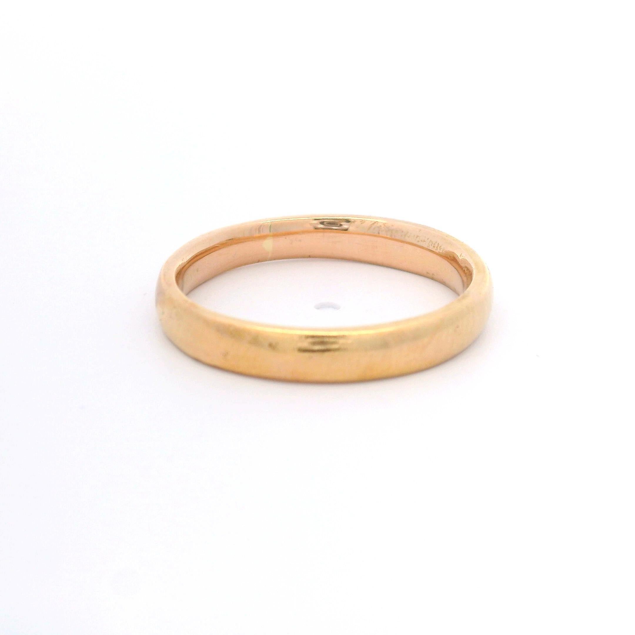 Unisex Vintage 18k Rosy Yellow Gold 3.1mm Plain Dome Polished Wedding Band Ring in vendita 1