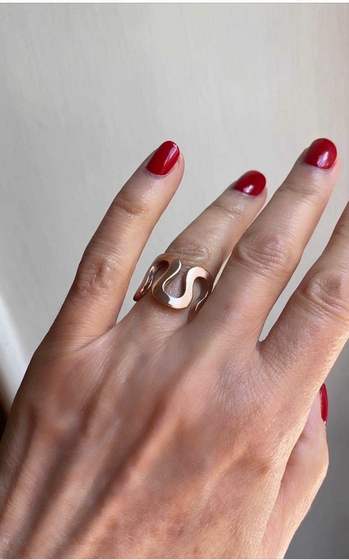 Unisex Wave 18k Rose Gold Modern Engagement Design Handcrafted Ring For Sale 5