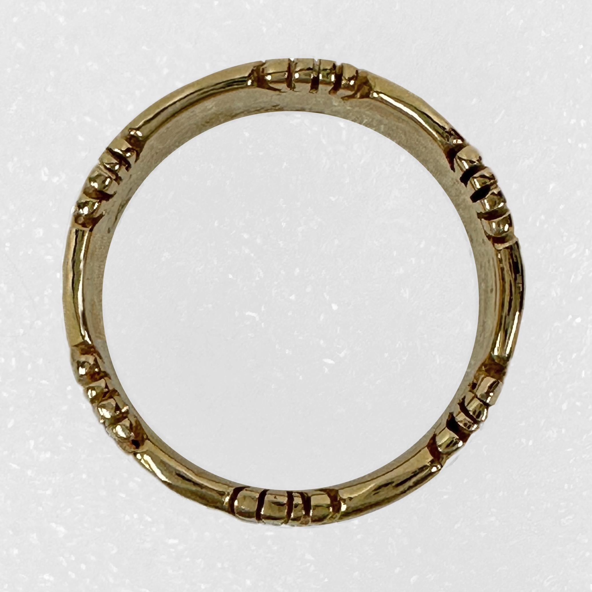 Unisex Wedding Band in Yellow 14K Gold with Song of Songs 3:4 in Hebrew in vendita 5