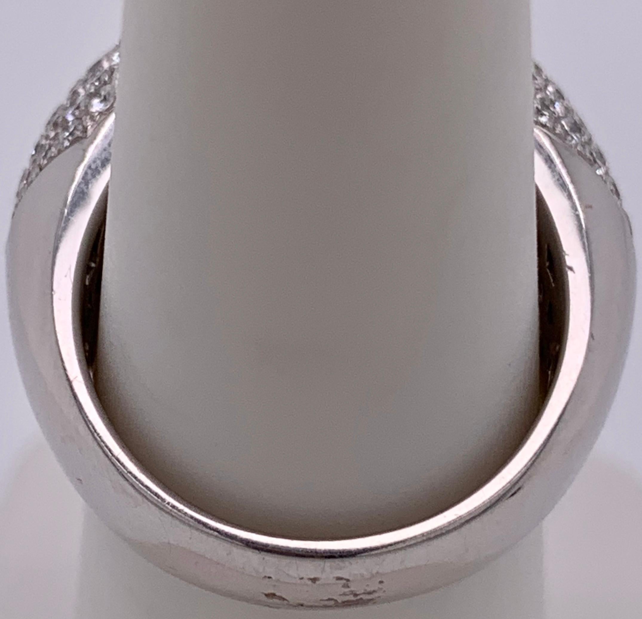 18 Karat 10 Karat Diamant-Cluster-Ring im Unisex-Stil, Weißgold 10,7 Gramm im Angebot 2