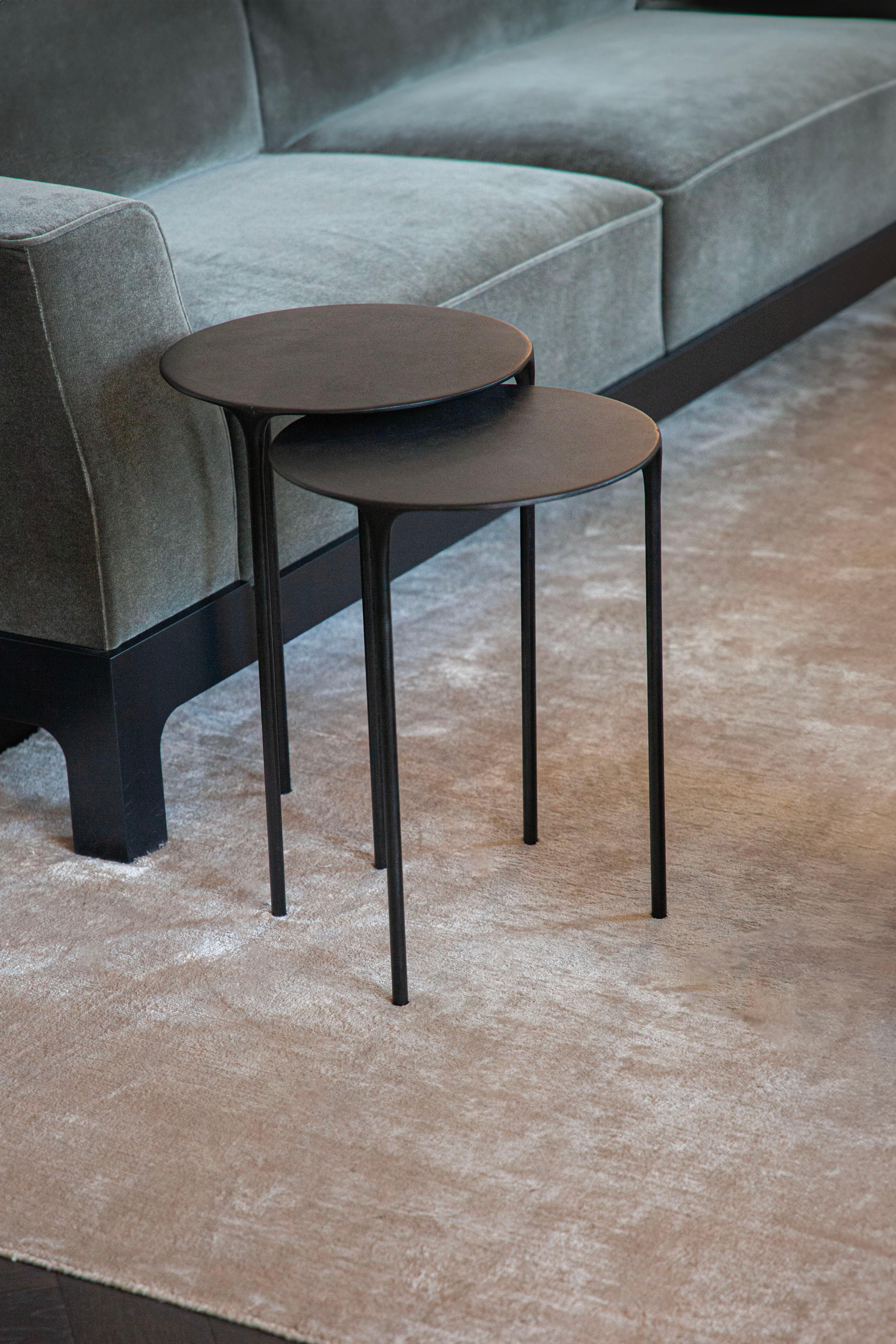 Modern UNISM - Coffee Table - Coated Aluminium For Sale