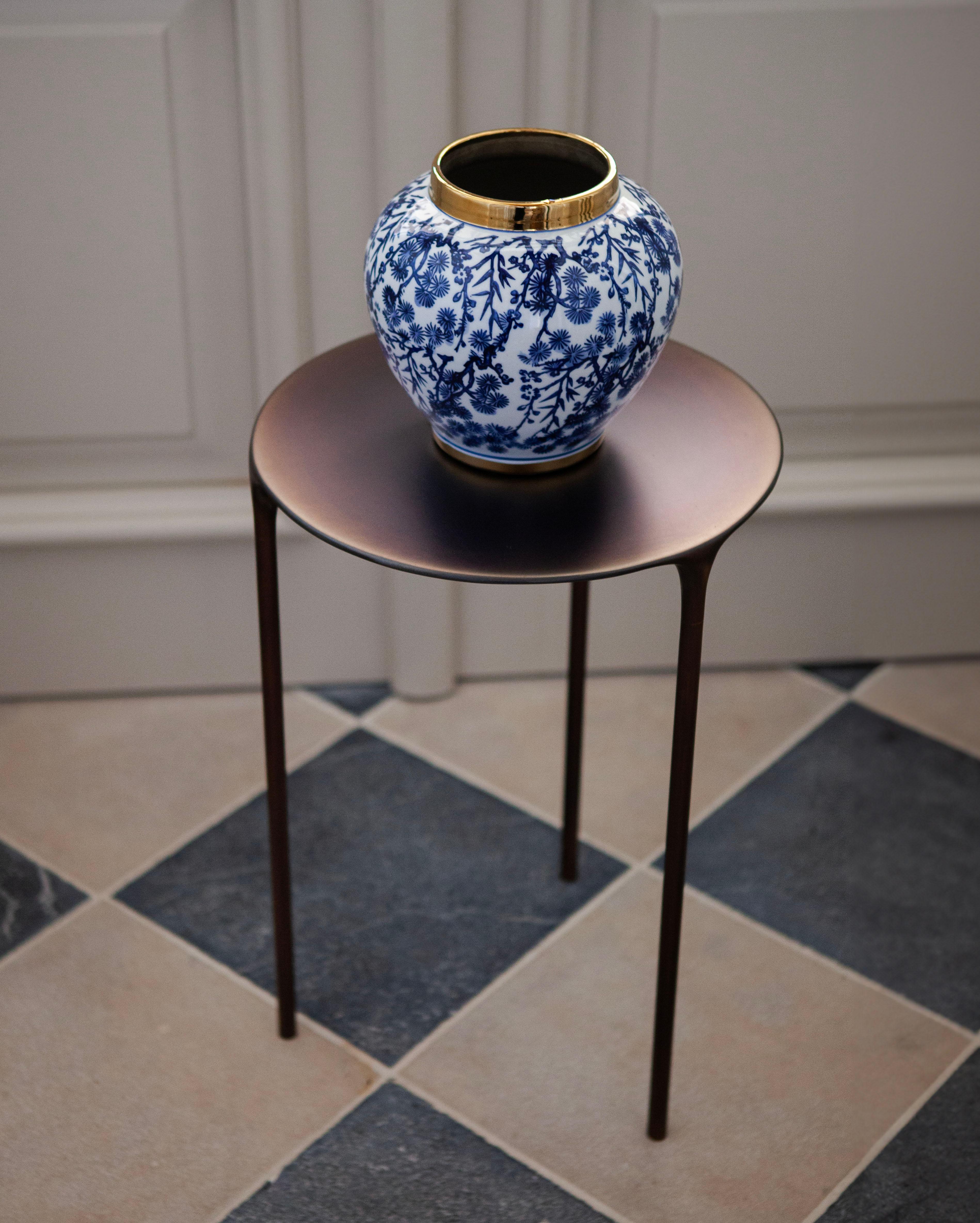 UNISM - Coffee Table - Aged Brass For Sale 6
