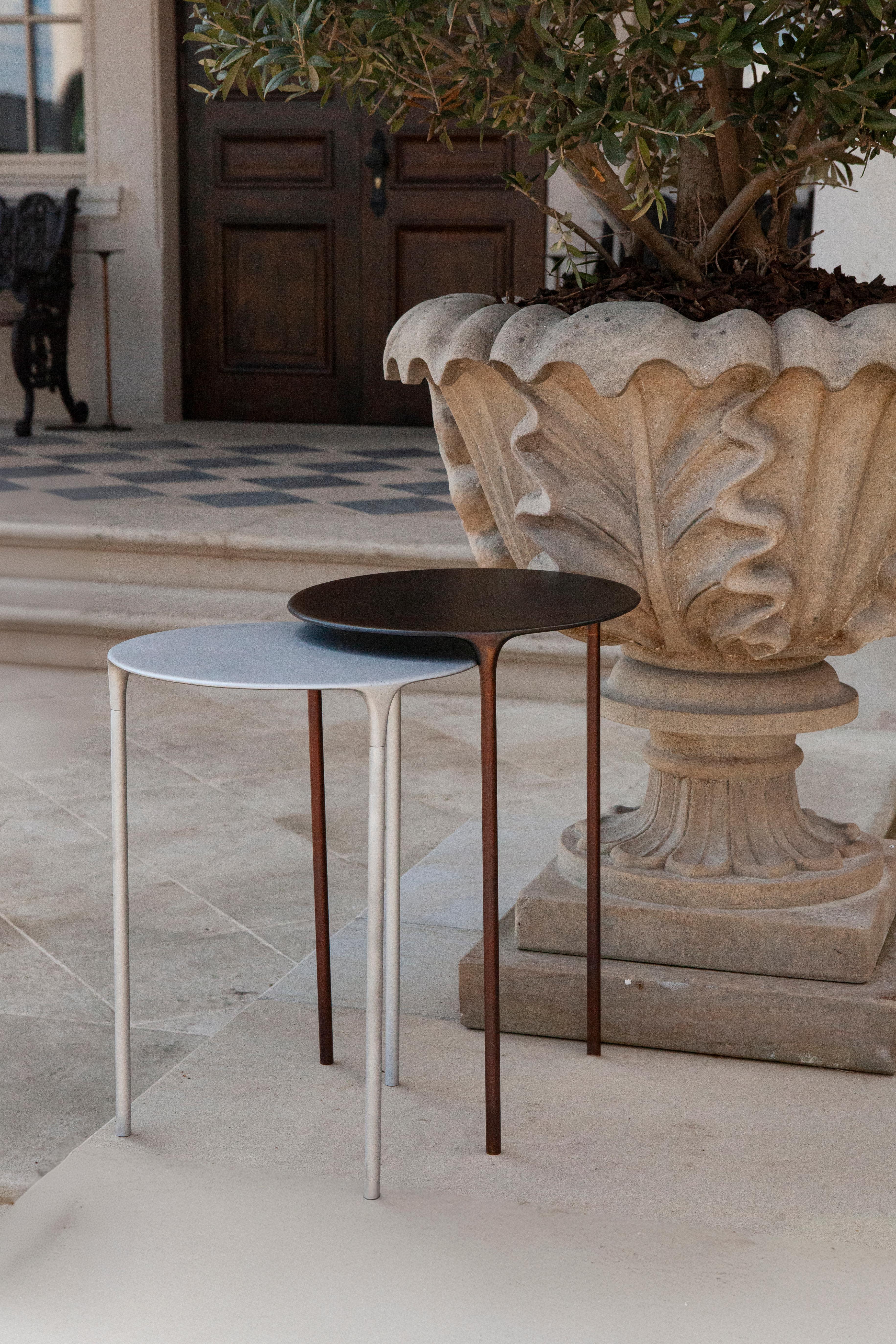 UNISM - Table basse - Laiton vieilli en vente 11