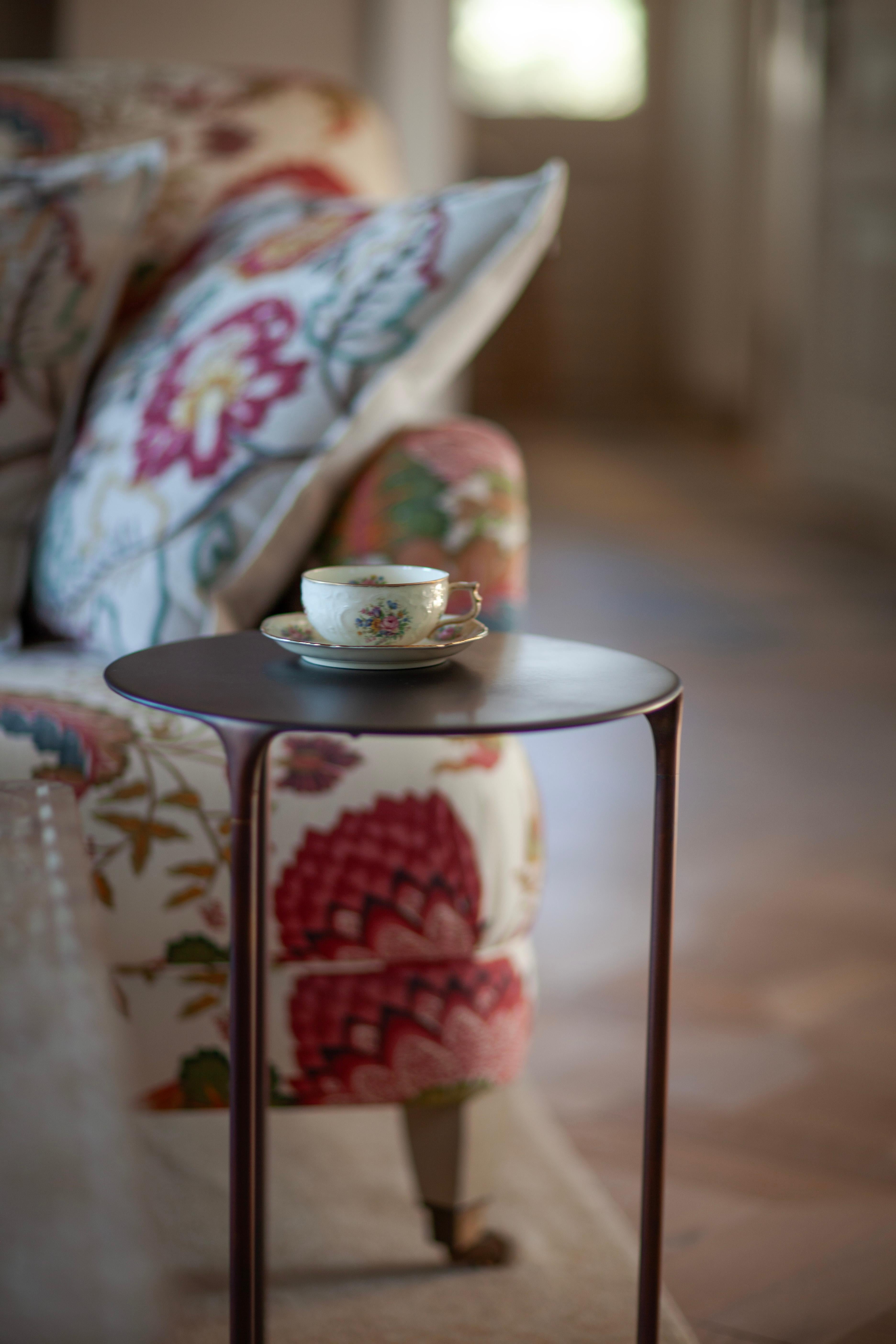 UNISM - Table basse - Laiton vieilli en vente 4