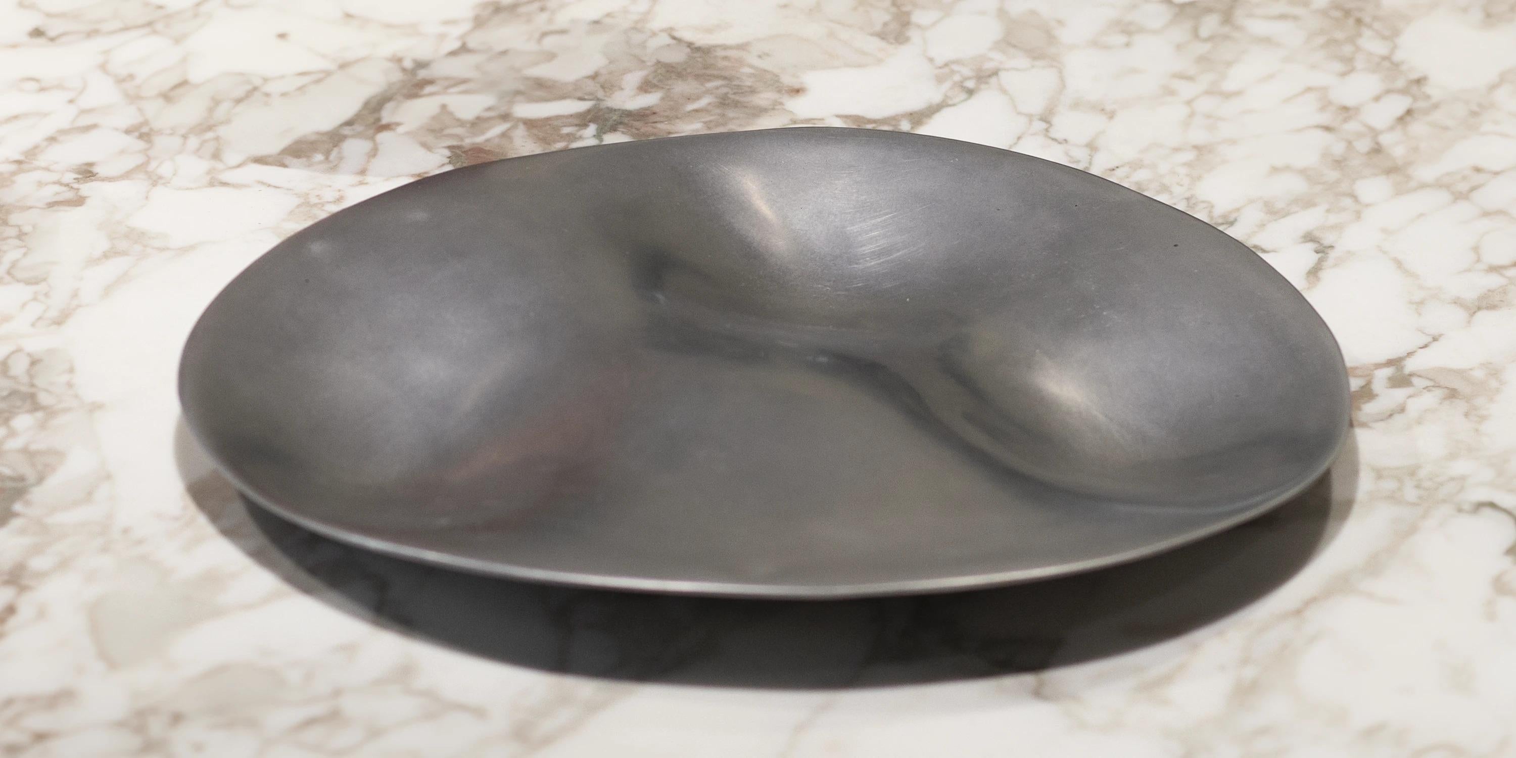 Polonais UNISM - Grand bol - Aluminium brossé en vente
